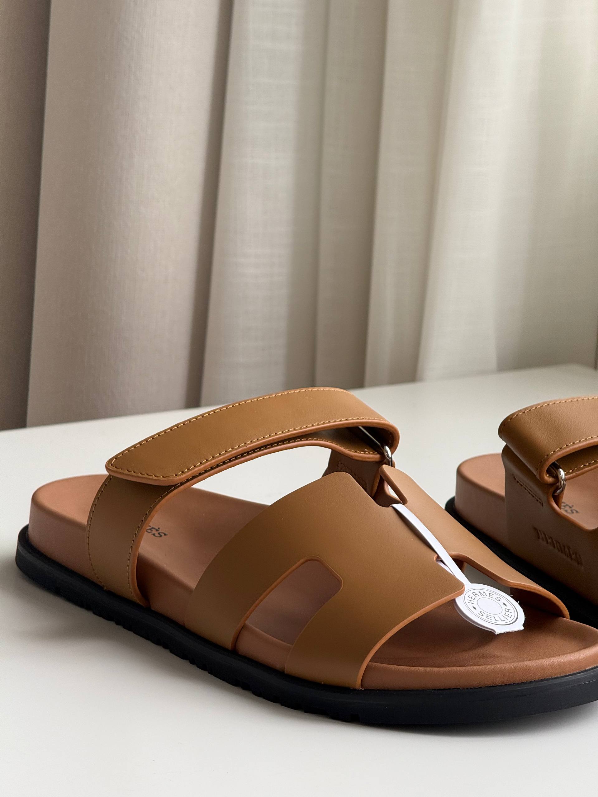 HERMÈS Chypre Calfskin Sandals with Adjustable Velcro Strap