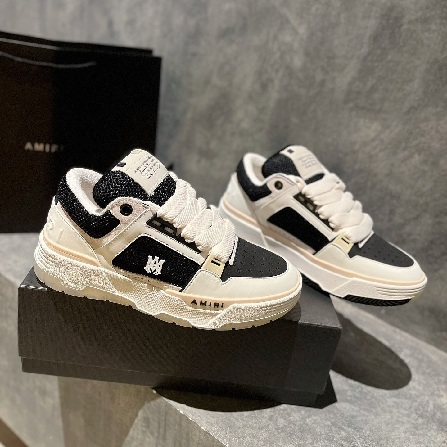 all kinds of increase thick shoes