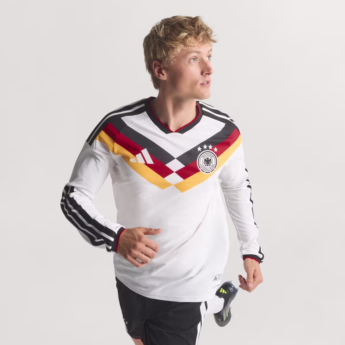 Deutschland 26 Authentic Heimtrikot, langärmlig