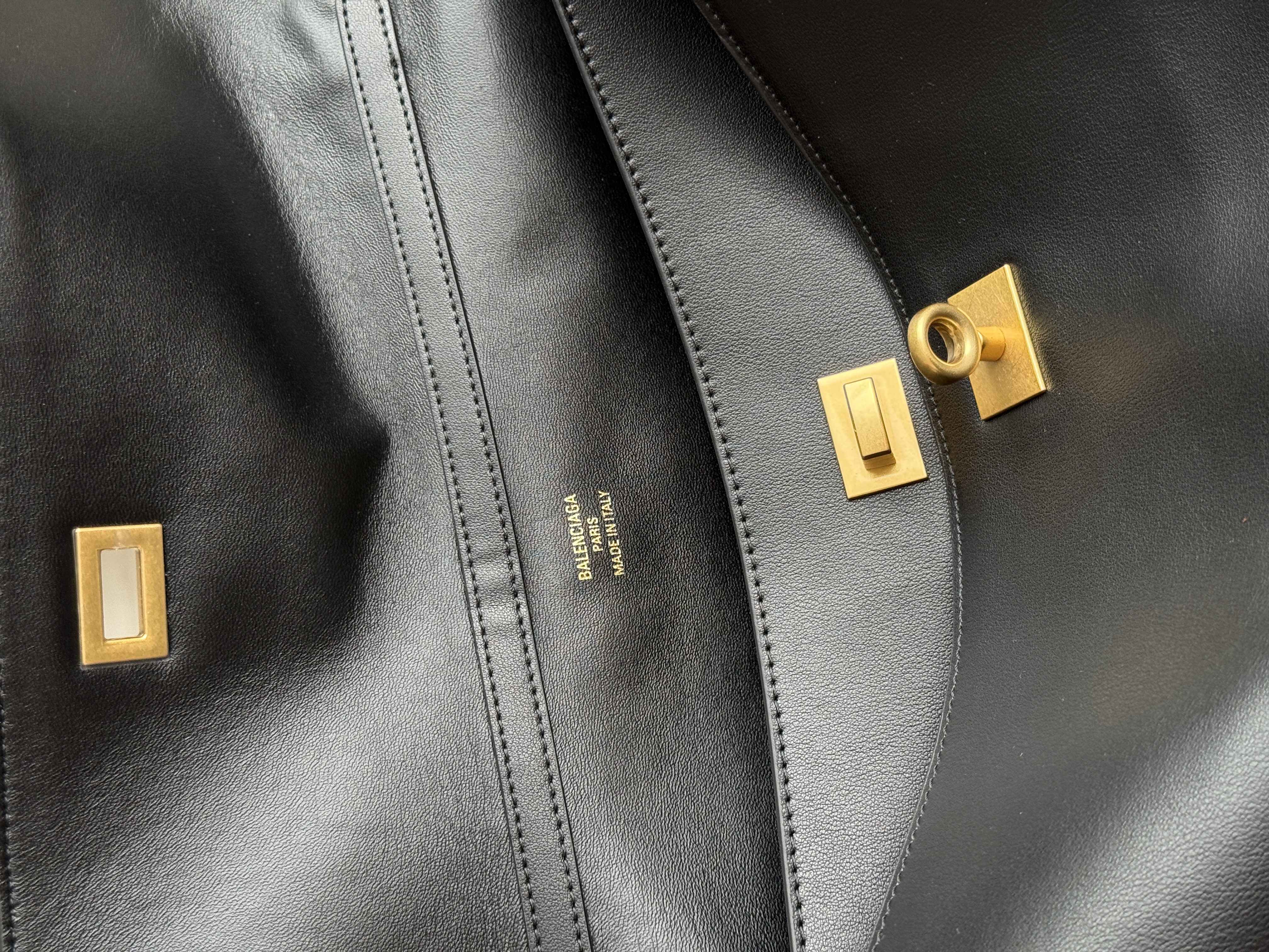 Balenciaga Rodeo Handbag