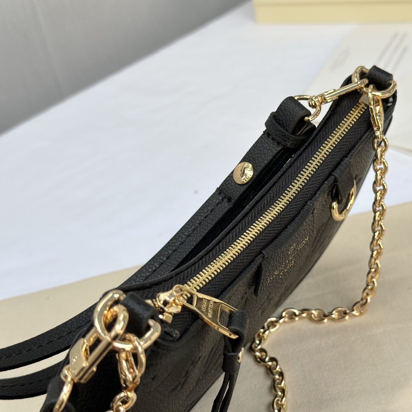 LIV POCHETTE LIV