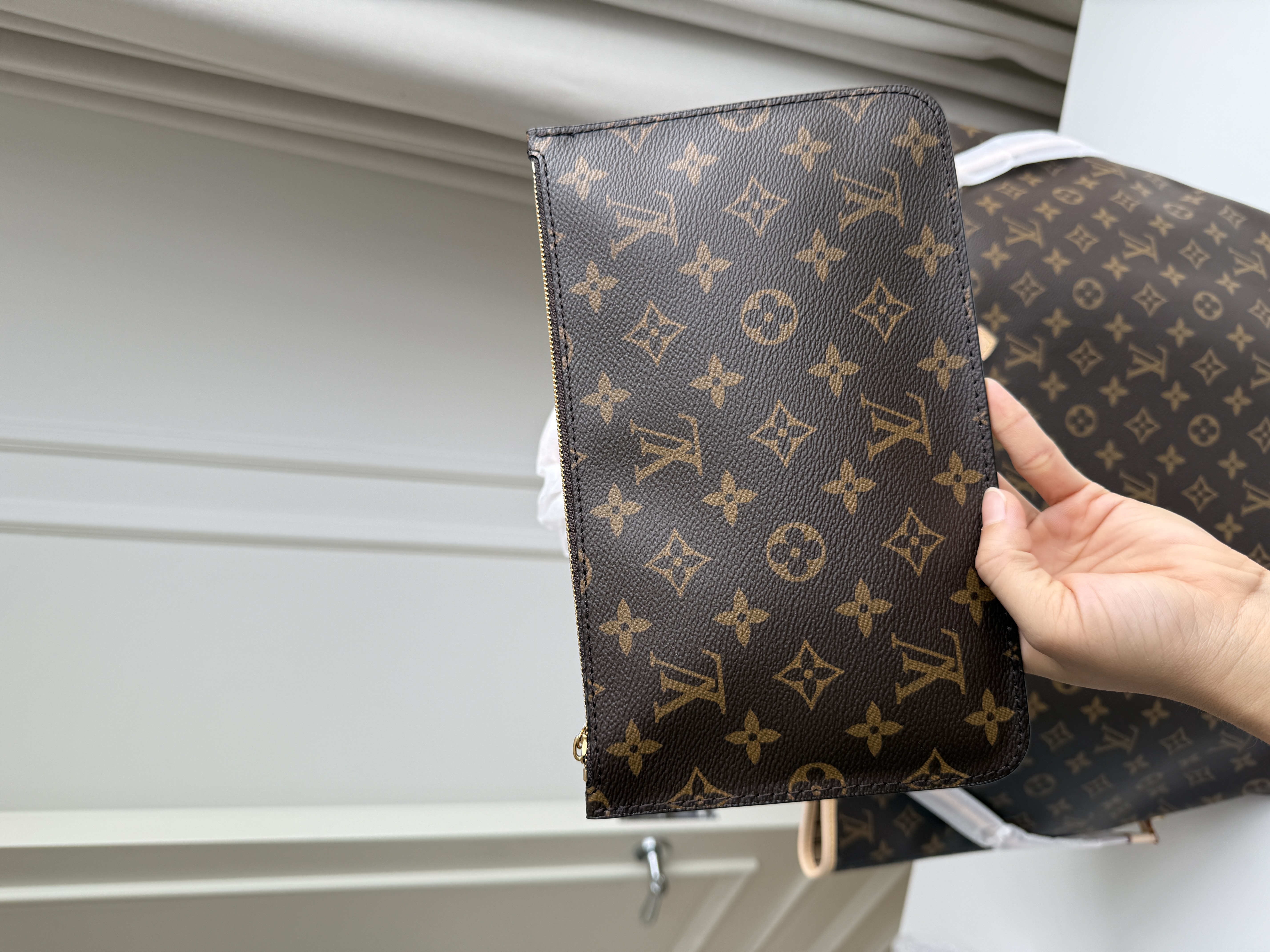 Louis Vuitton Neverfull MM Monogram Tote Bag