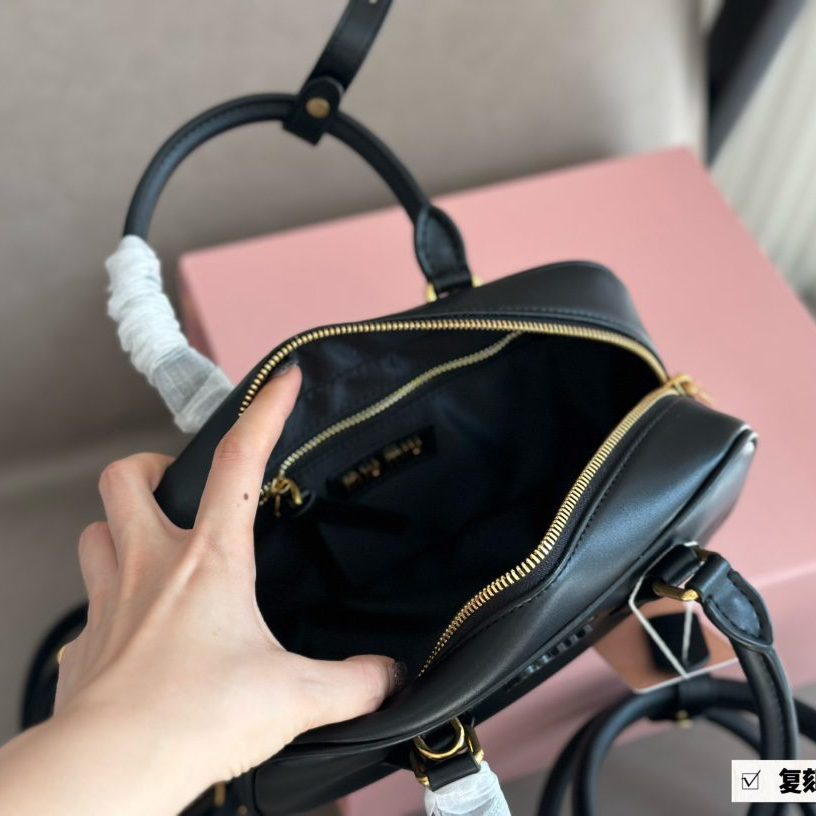 BEAU LEATHER BAG