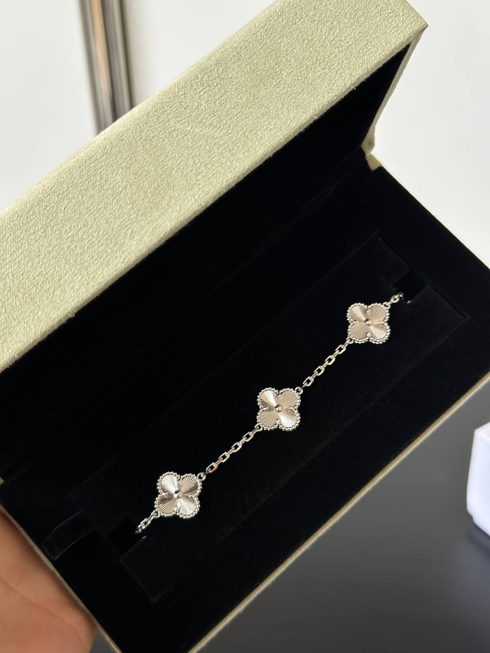 Van Cleef & Arpels Vintage Alhambra 5 Motifs Guilloché Bracelet