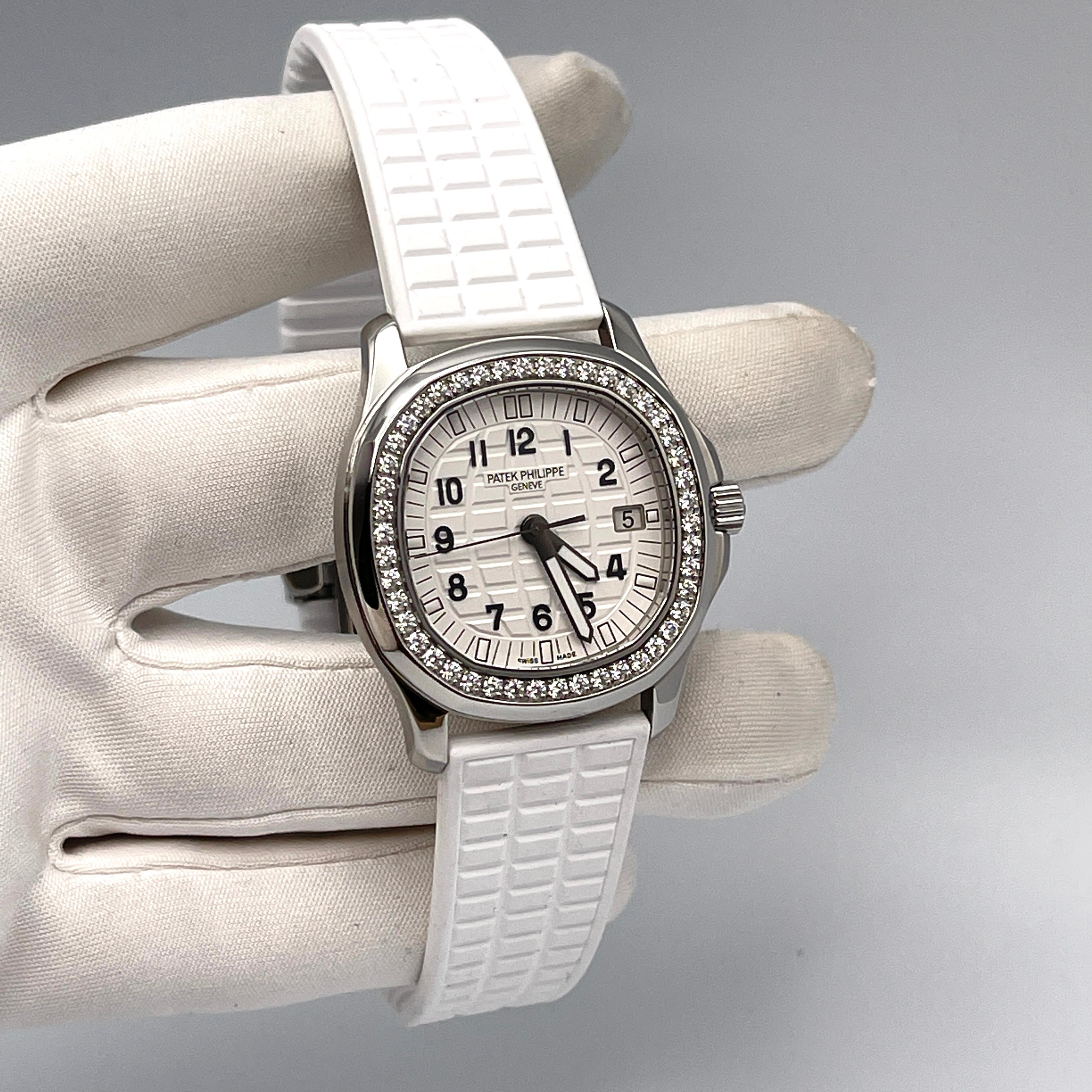 Patek Philippe Aquanaut Quartz Steel White Dial 5067A-011【1:1 Replica】