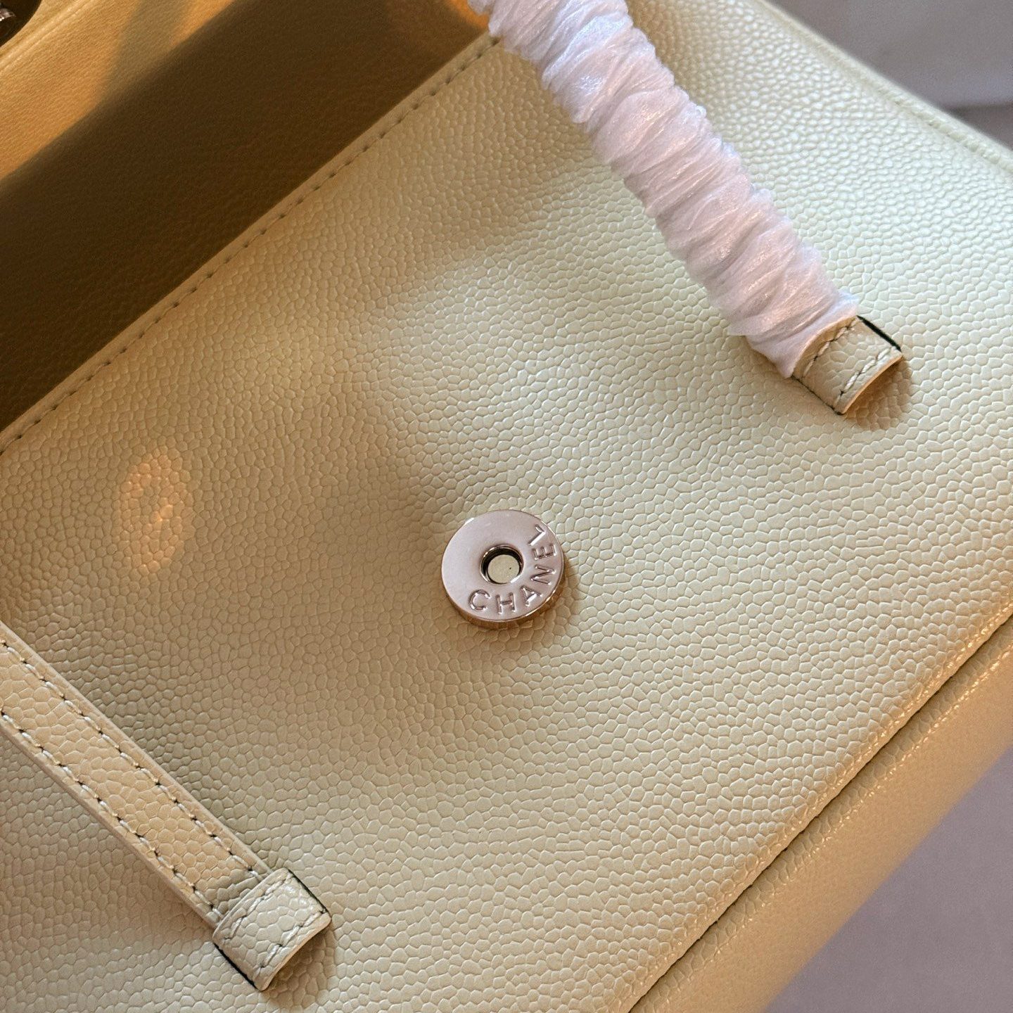 MINI FLAP BAG WHITE 23X16CM