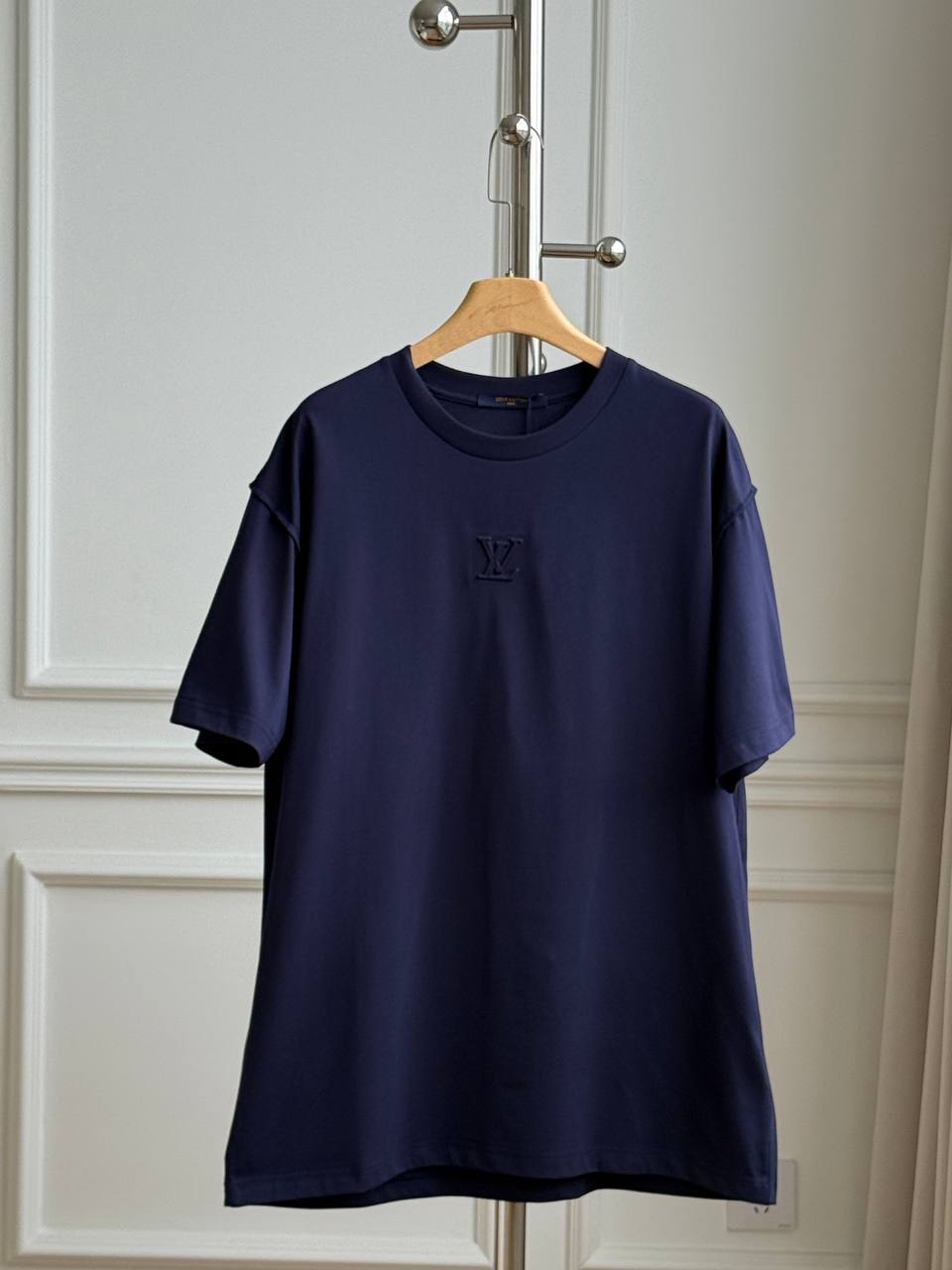 Louis Vuitton LV Embossed Logo Oversized Short-Sleeve T-Shirt