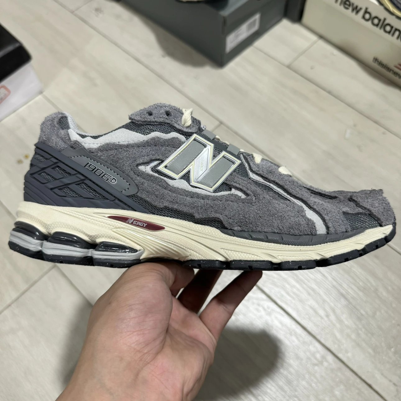 New Balance 1906D Sneakers Grey