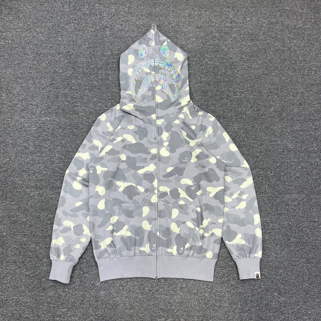 1:1 Best Quality Laser Shark Grey Camo Zipper Hoodie