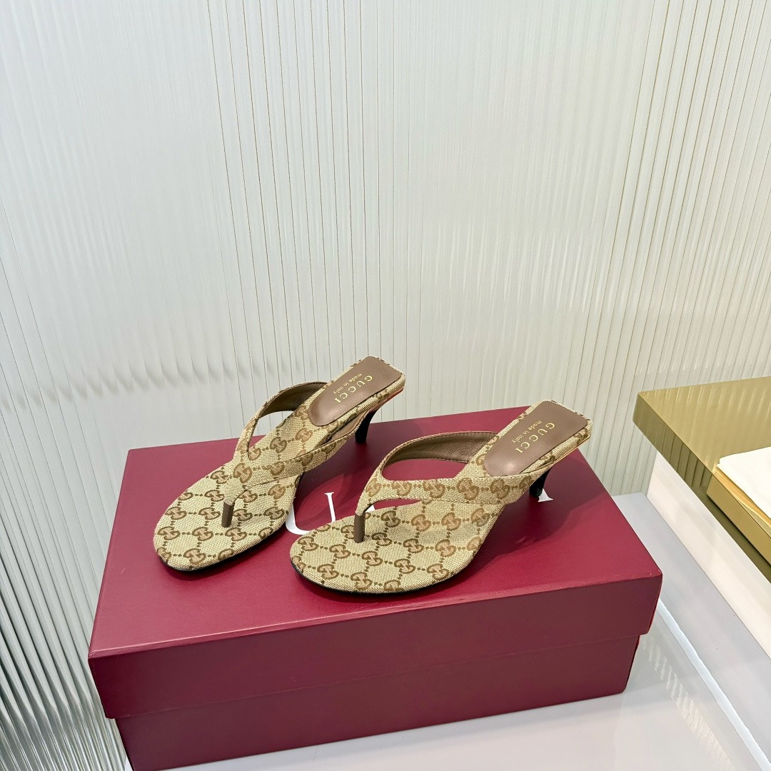 Gucci Vittoria Sandals