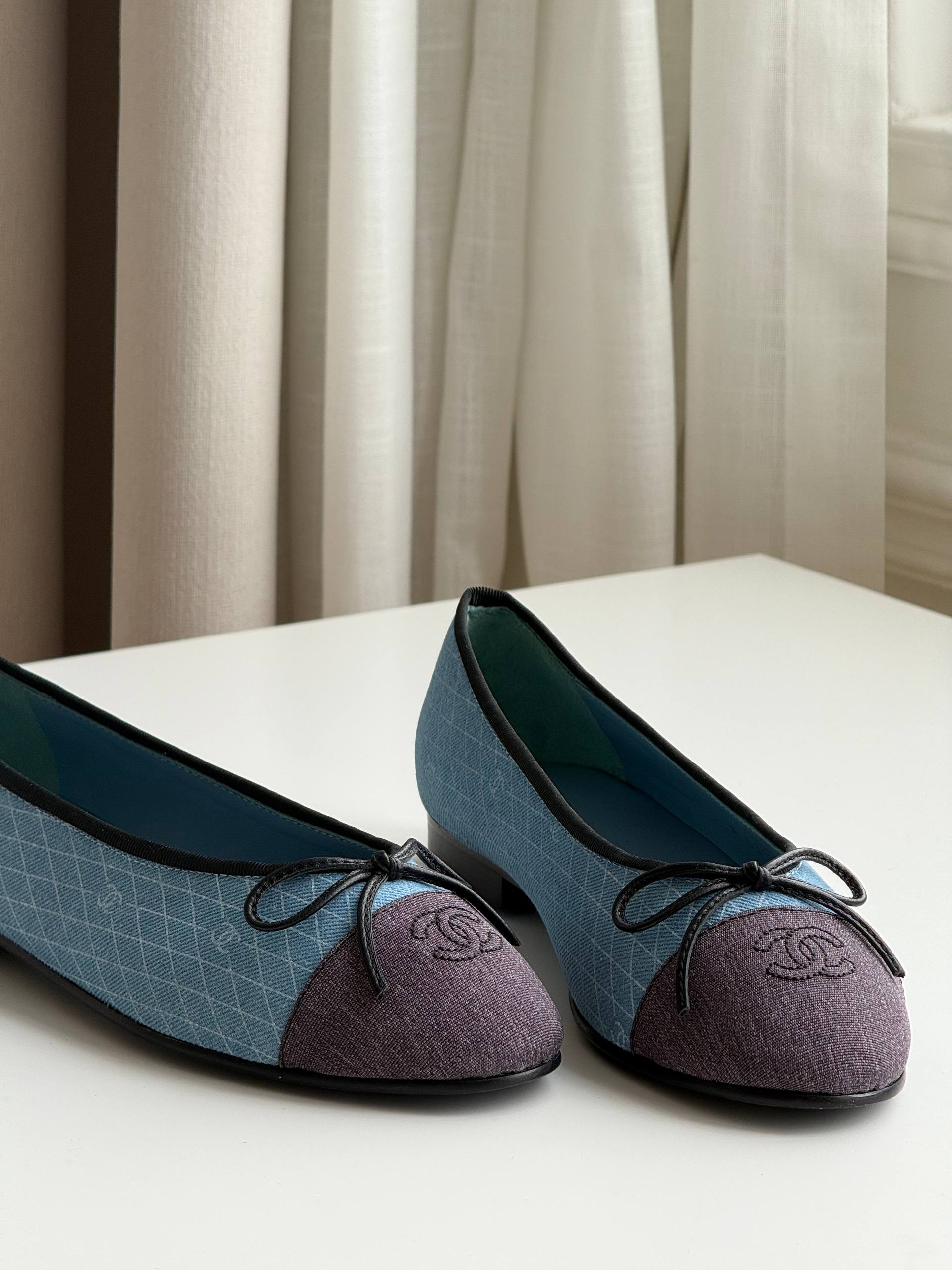 CHANEL Classic Quilted CC Embroidered Cap-Toe Ballet Flats (Blue & Grey)
