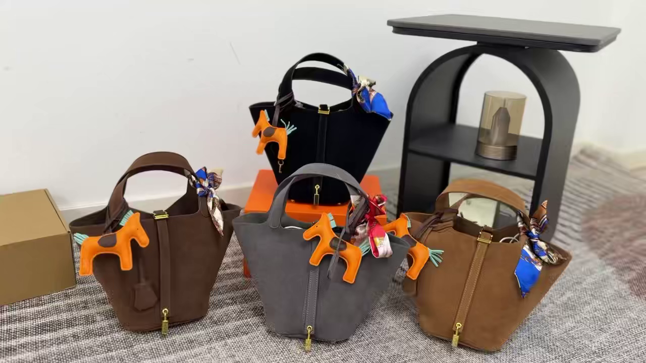 Hermès Basket Bag