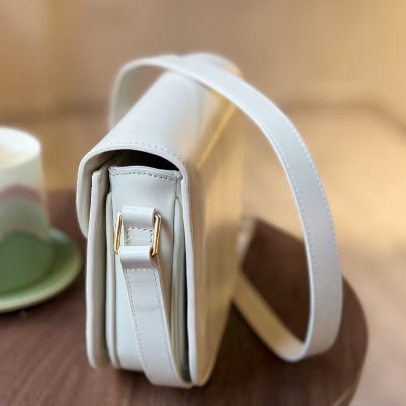 TEEN TRIOMPHE BAG IN SHINY CALFSKIN WHITE 19X16CM