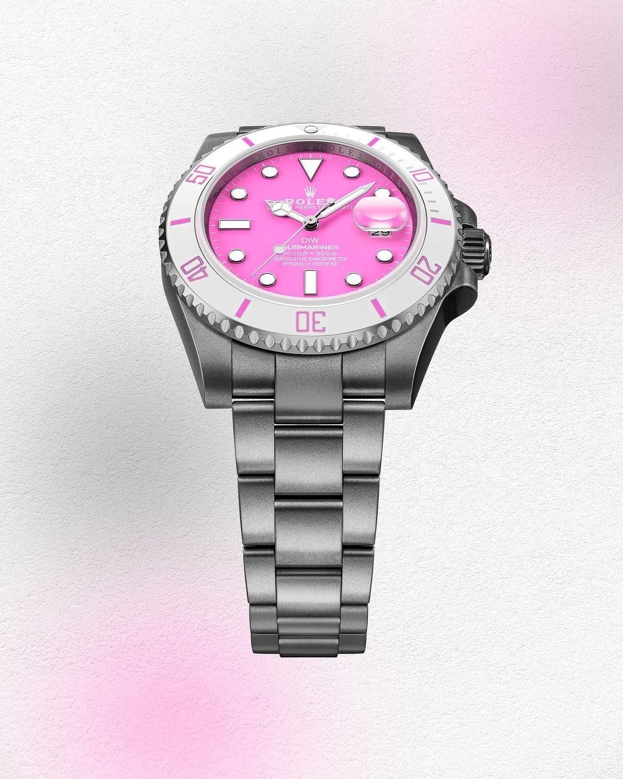 DiW Rolex Submariner FUCHSIA【1:1 Replica】