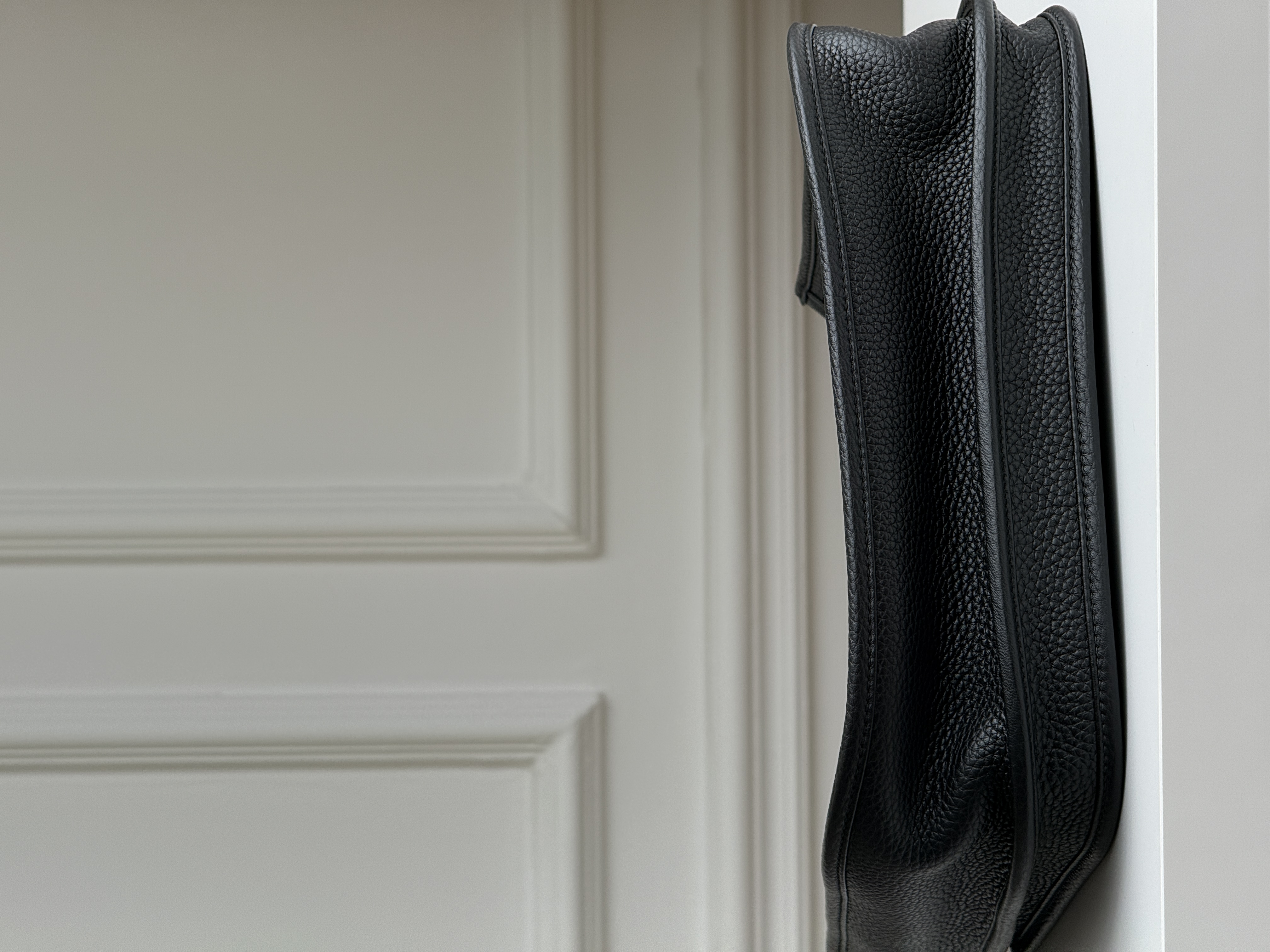 Hermès Black Taurillon Clemence Evelyne Shoulder Crossbody Tote Bag
