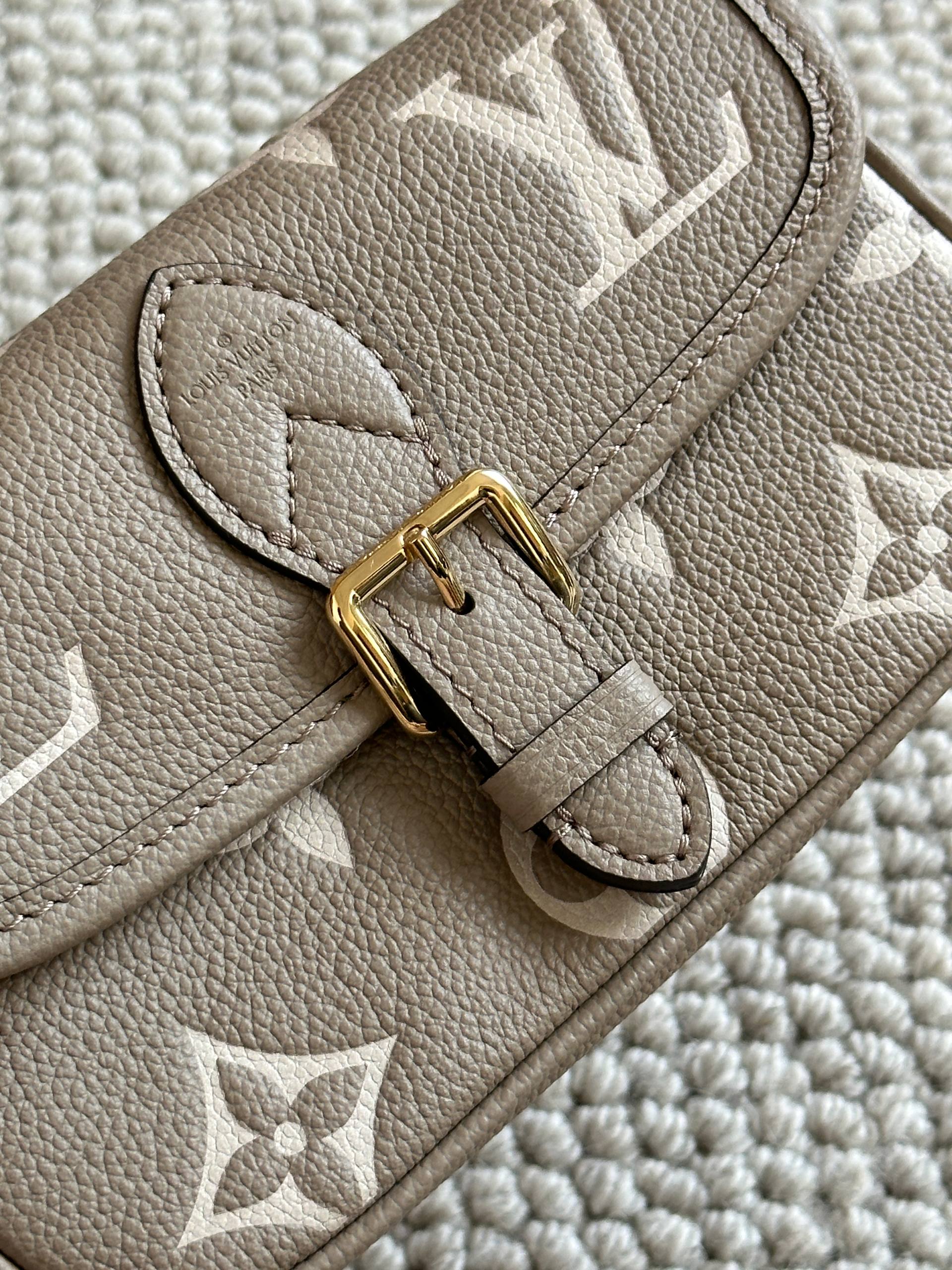 Louis Vuitton Grey Monogram Embossed Mini Metis Messenger Bag