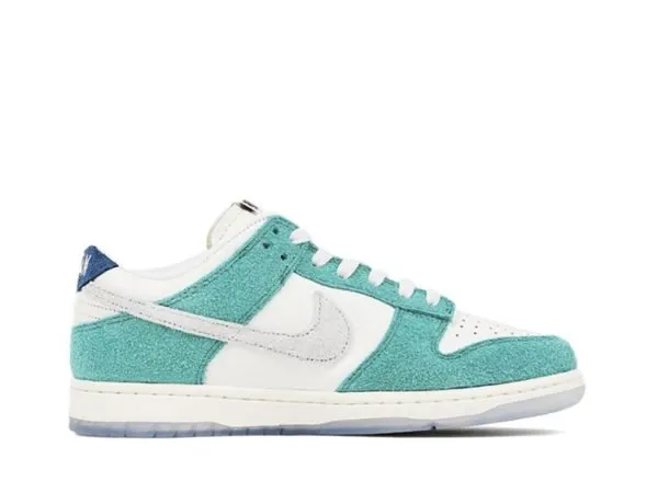 Kasina x Dunk Low “Road Sign”