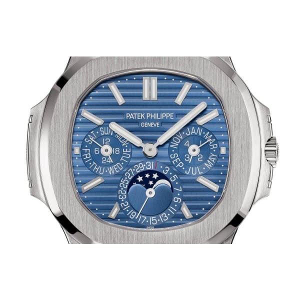 Patek Philippe Nautilus White Gold 5740-1G-001 with Blue Sunburst dial【1:1 Replica】
