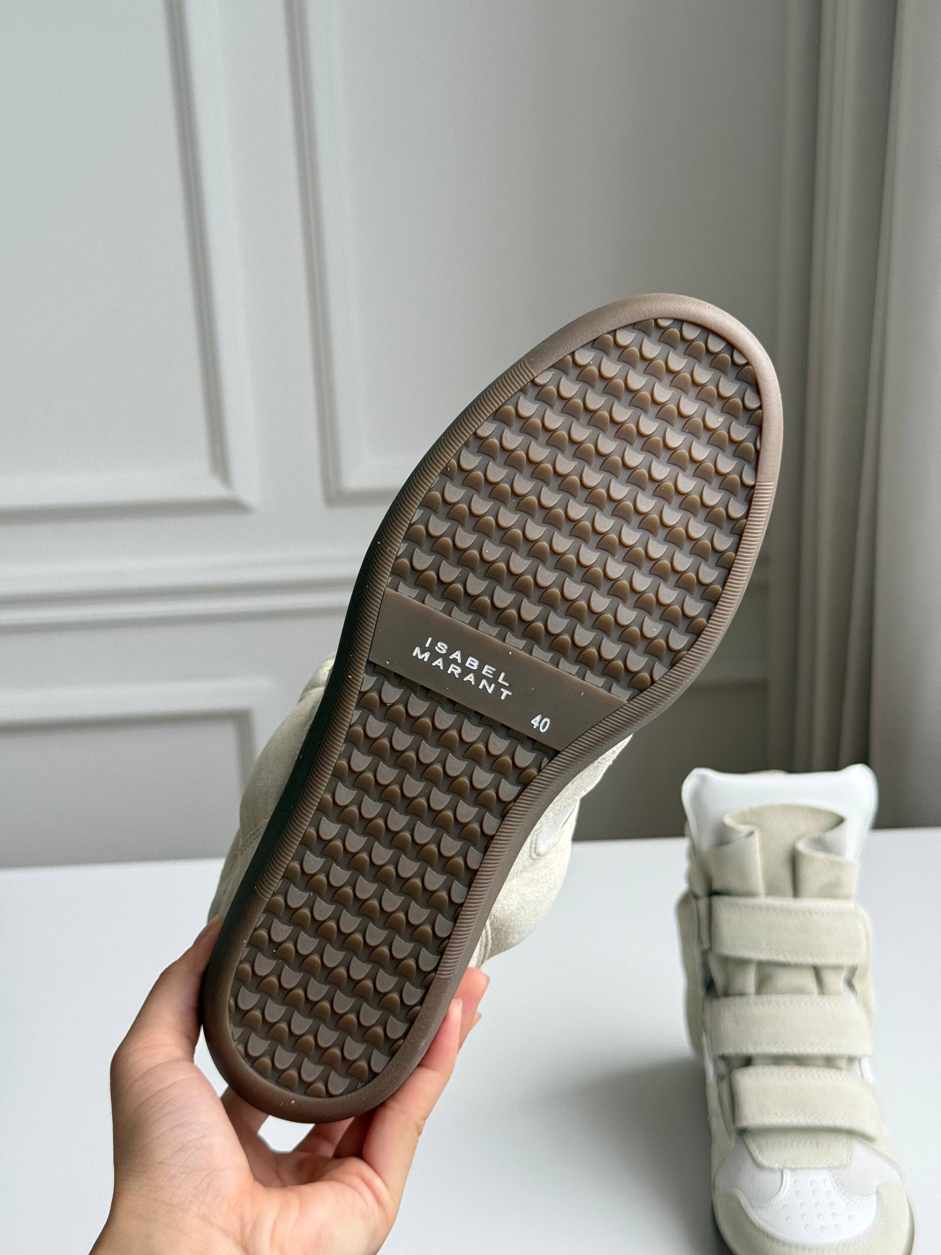 Isabel Marant Bekett