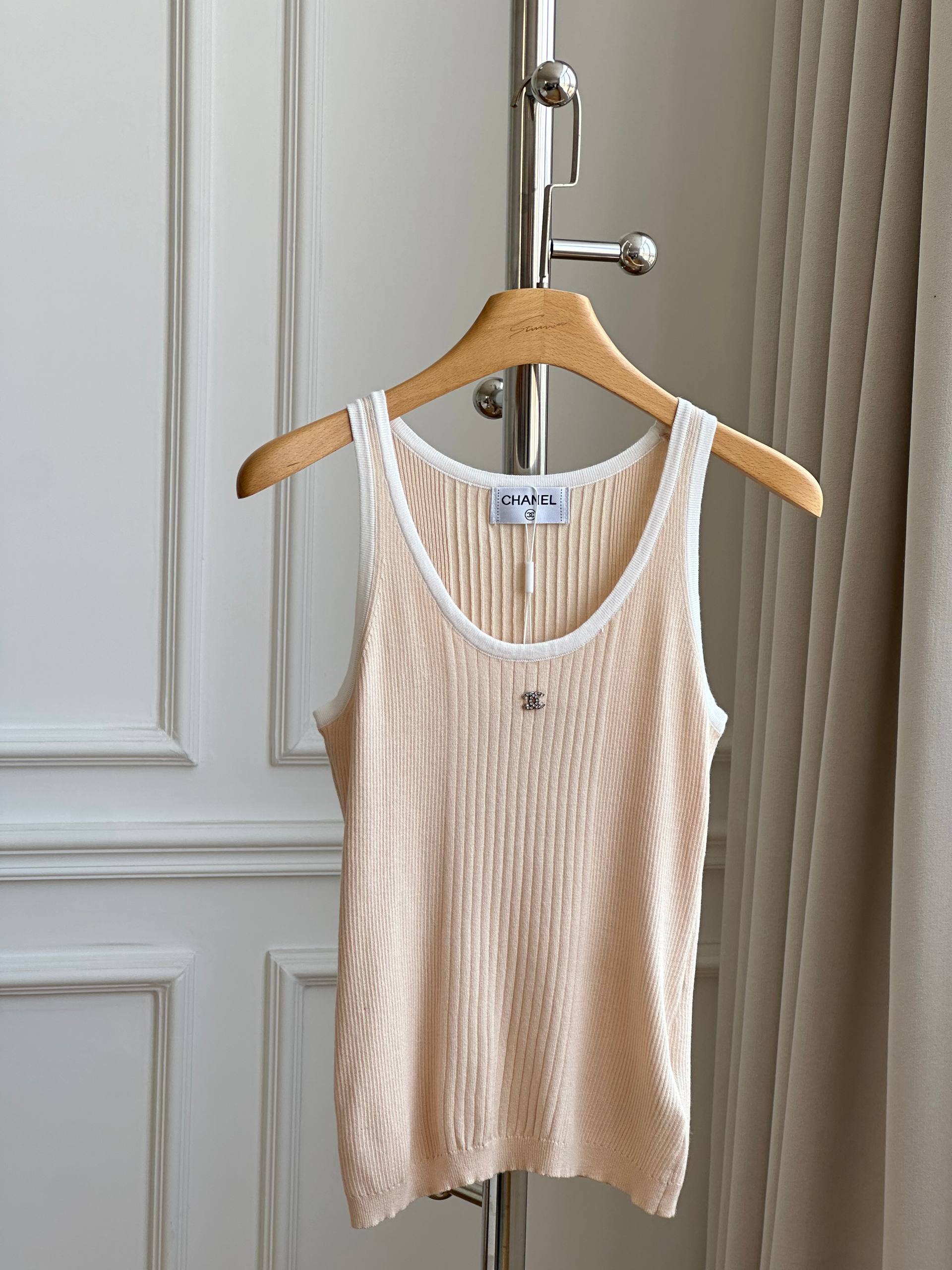 Chanel Light Apricot Ribbed Knit Tank Top with White Trim & CC Logo