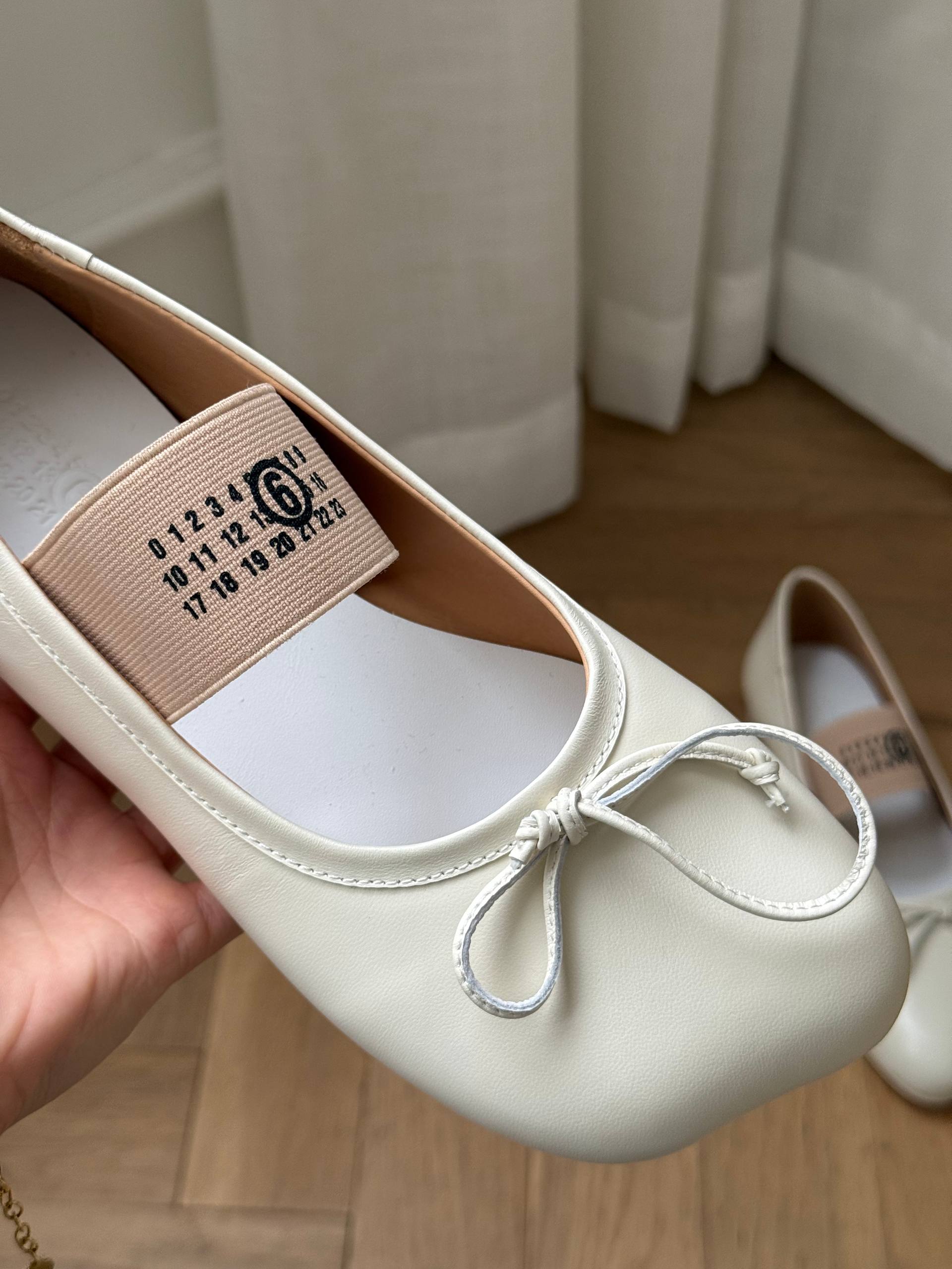 Maison Margiela Number Print Strap Bow Mary Jane Low-Heel Ballet Flats