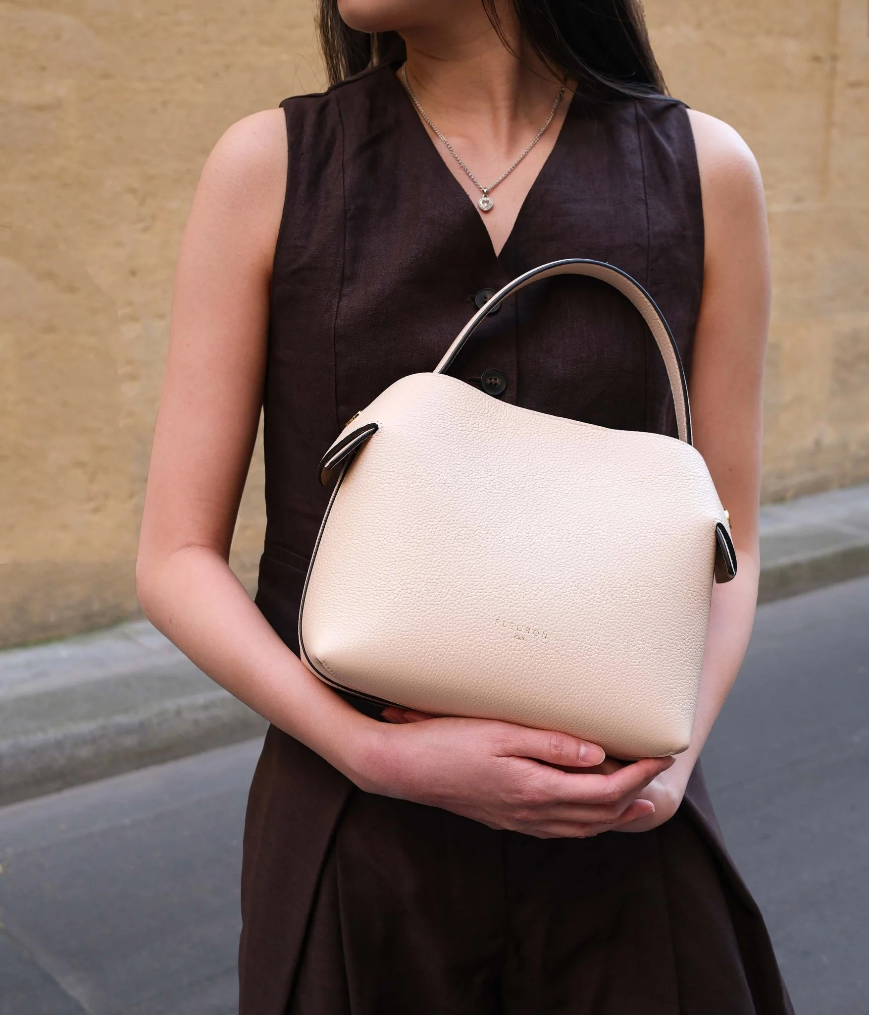 Medium Swann | Rose Clair