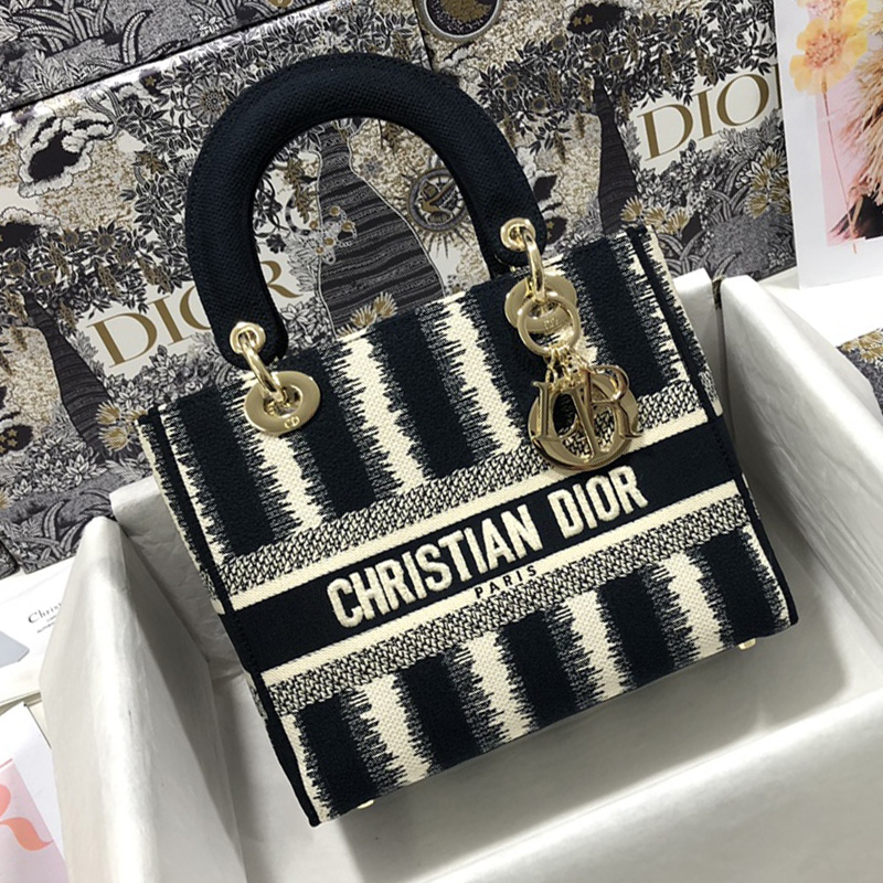Dior The LADY D-LITE Bag Blue D-Stripes Embroidery M0565ORFQ_M928