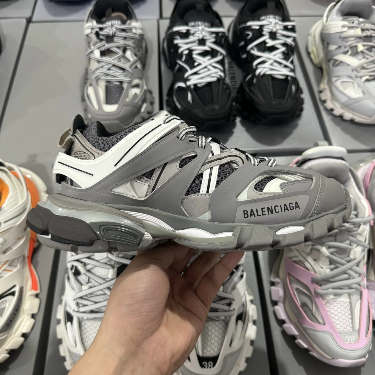LED 1:1 Best Quality Balenciaga Track Shoes Grey