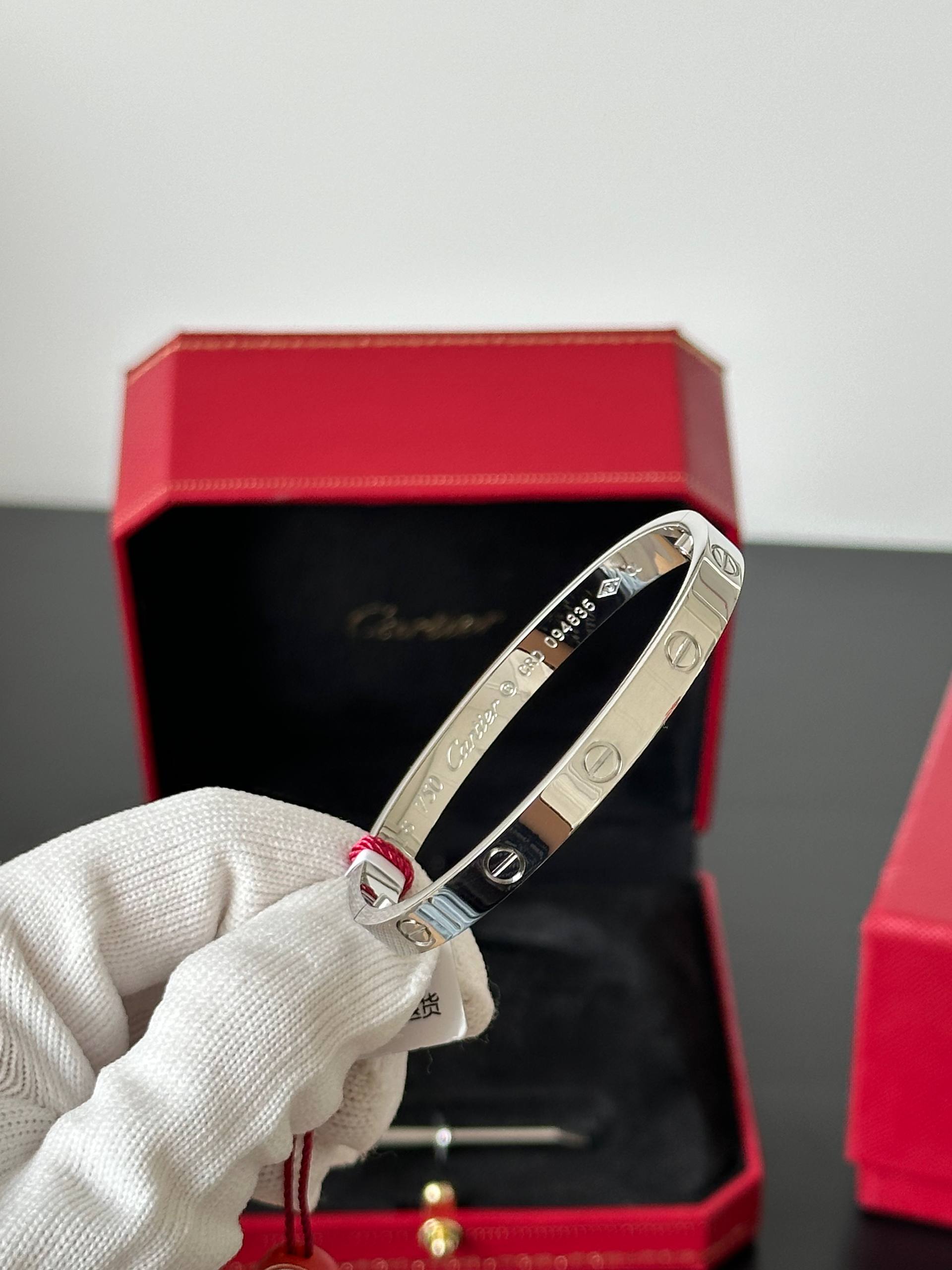 Cartier LOVE Bracelet (White Gold)