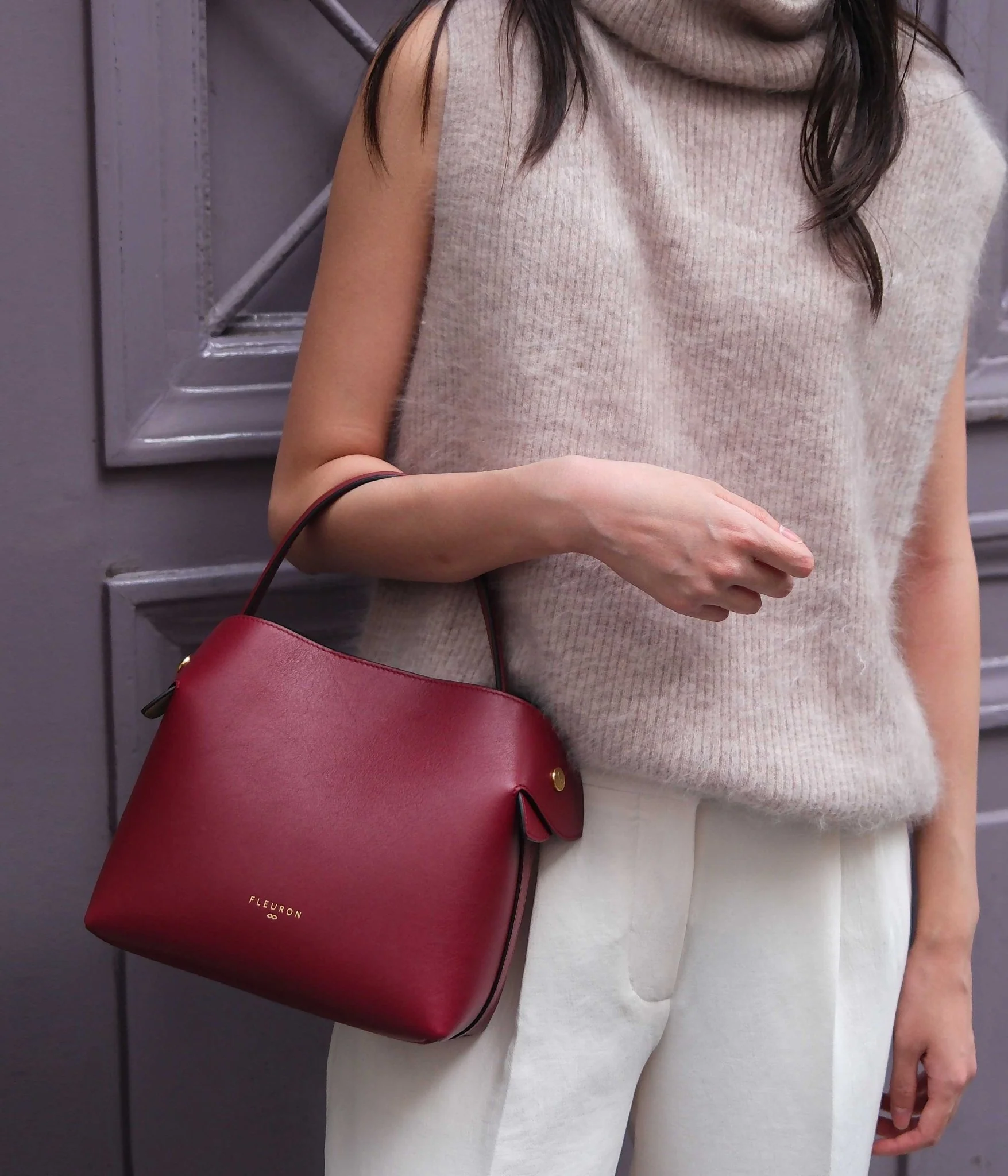 Medium Swann | Cerise