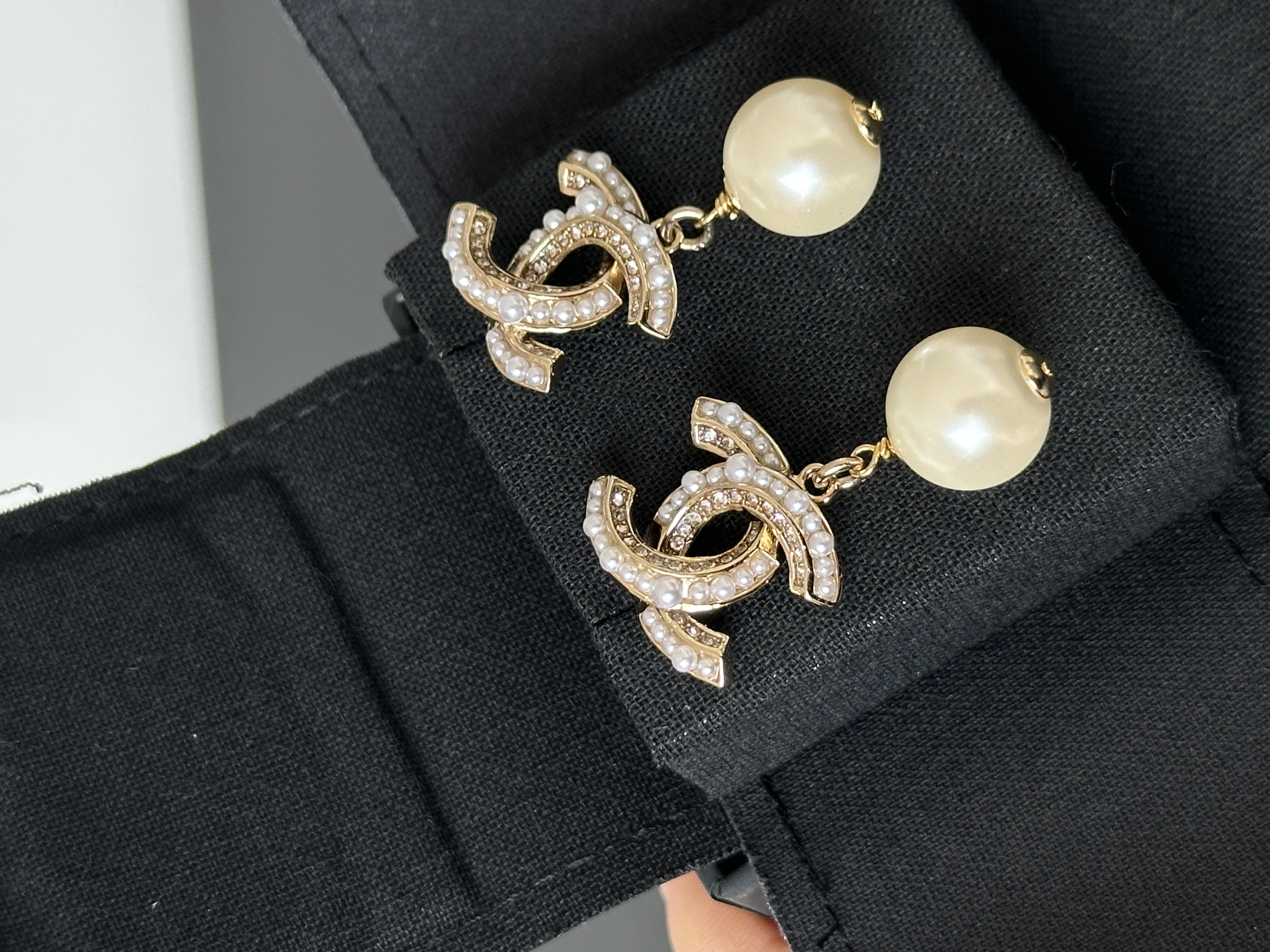 Chanel Interlocking CC Stud Earrings With Pearl Inlay & Dangling Large Pearl Drop