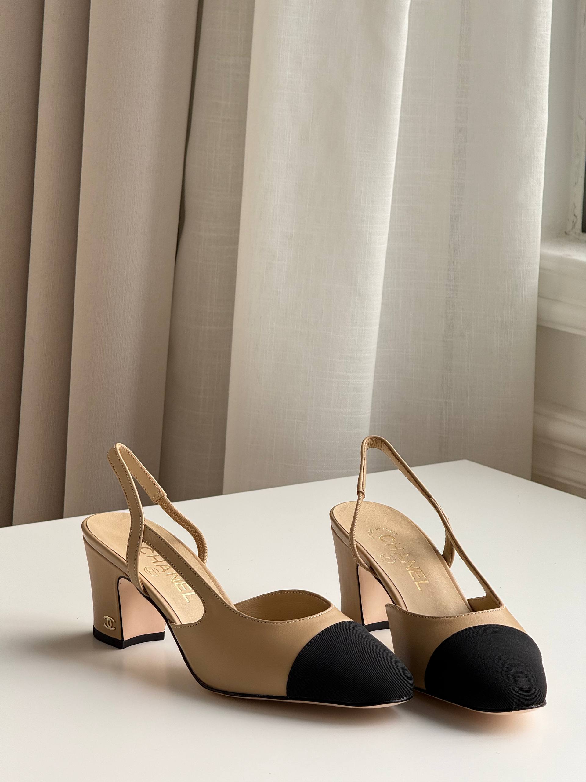 Chanel Classic Color-block Chunky Heel Slingback Sandals