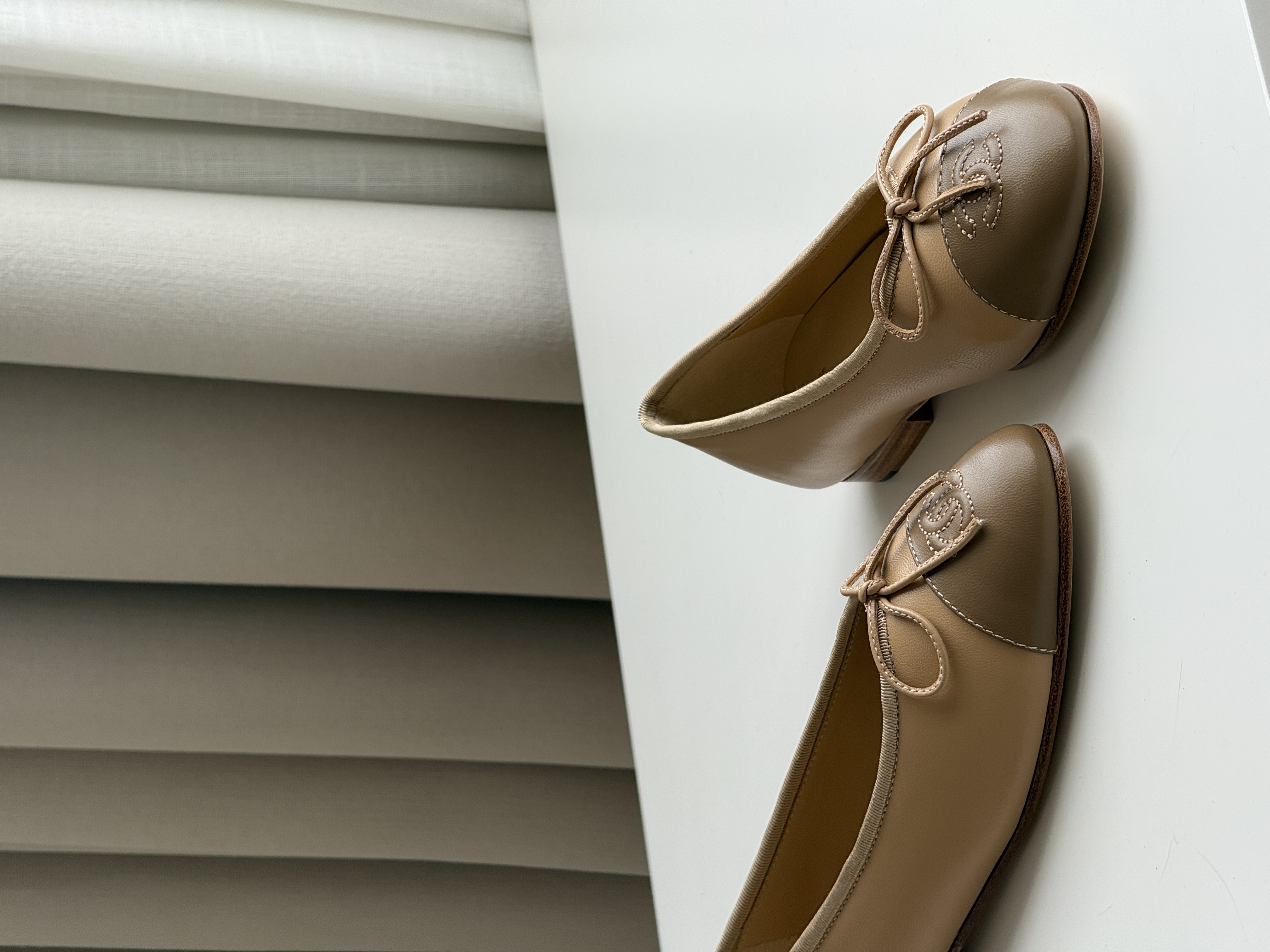 Chanel Two-Tone Bow CC Logo Ballet Flat Shoes