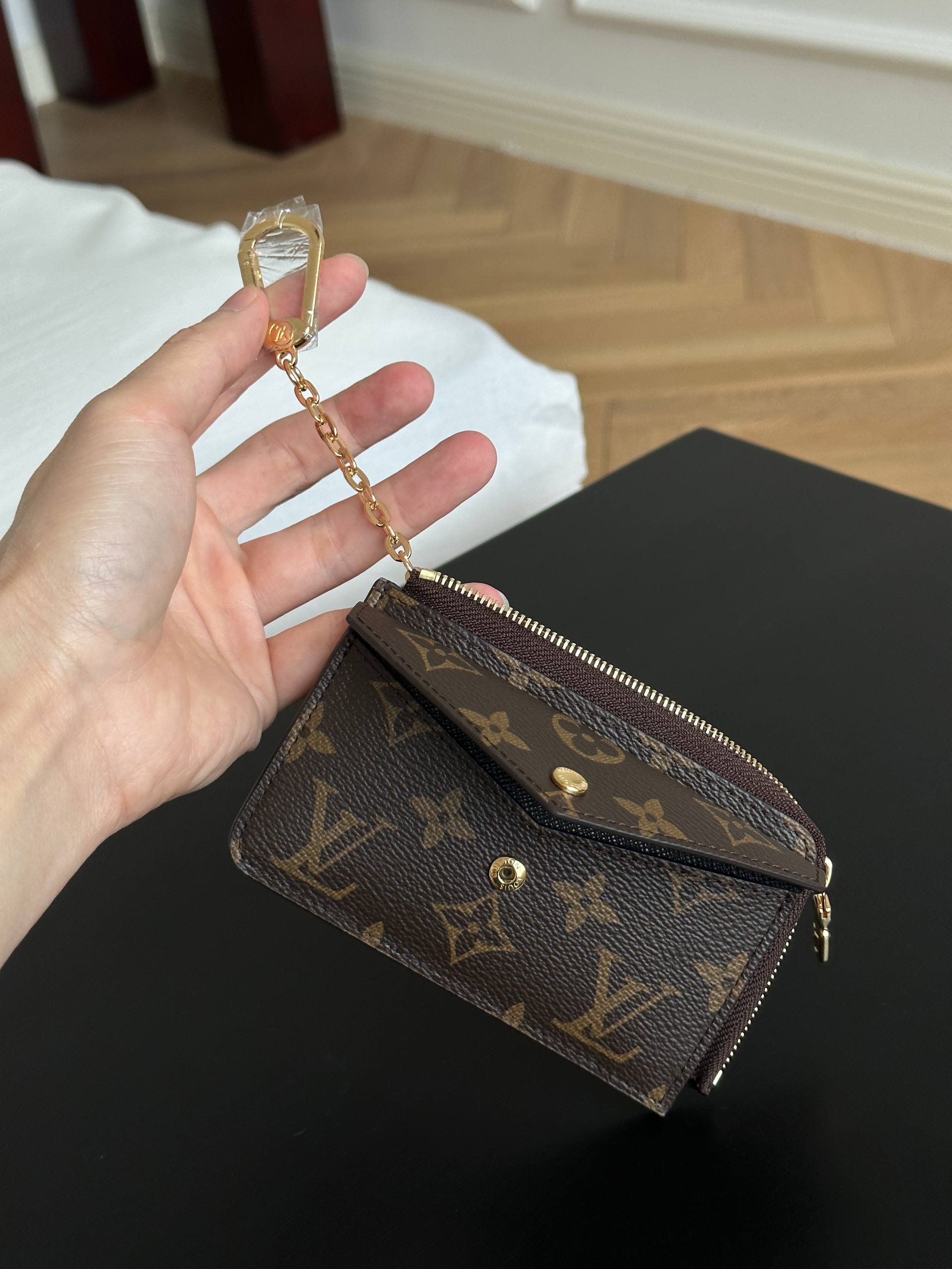Louis Vuitton Monogram Envelope Zipped Card Coin Wallet