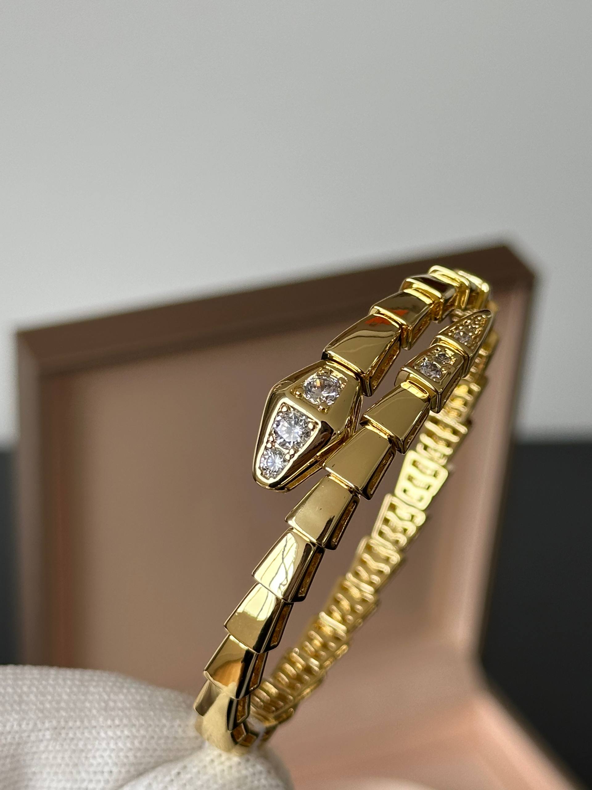 Bvlgari  Spirit Snake Series Gold Bracelet