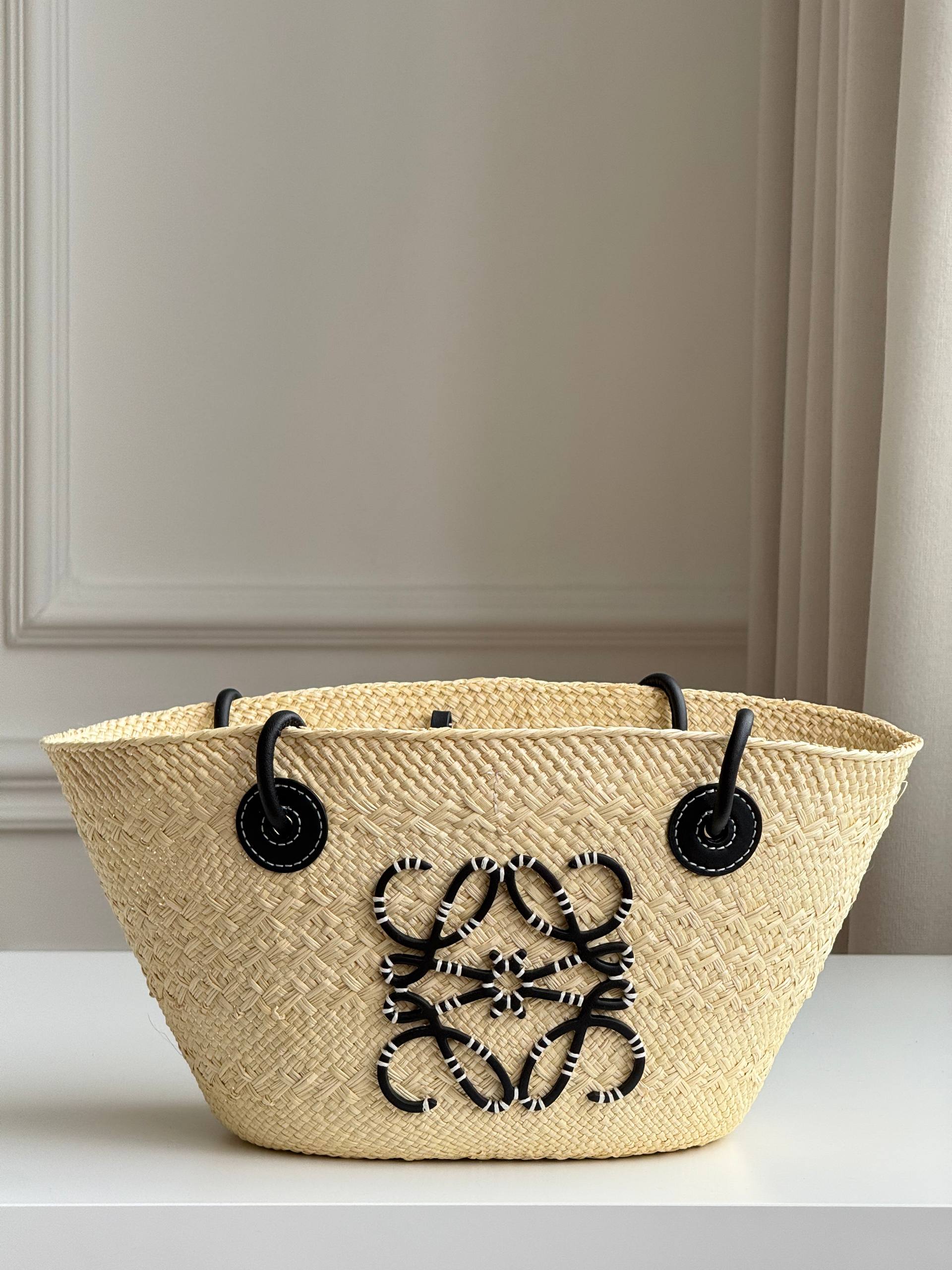 LOEWE Anagram Basket