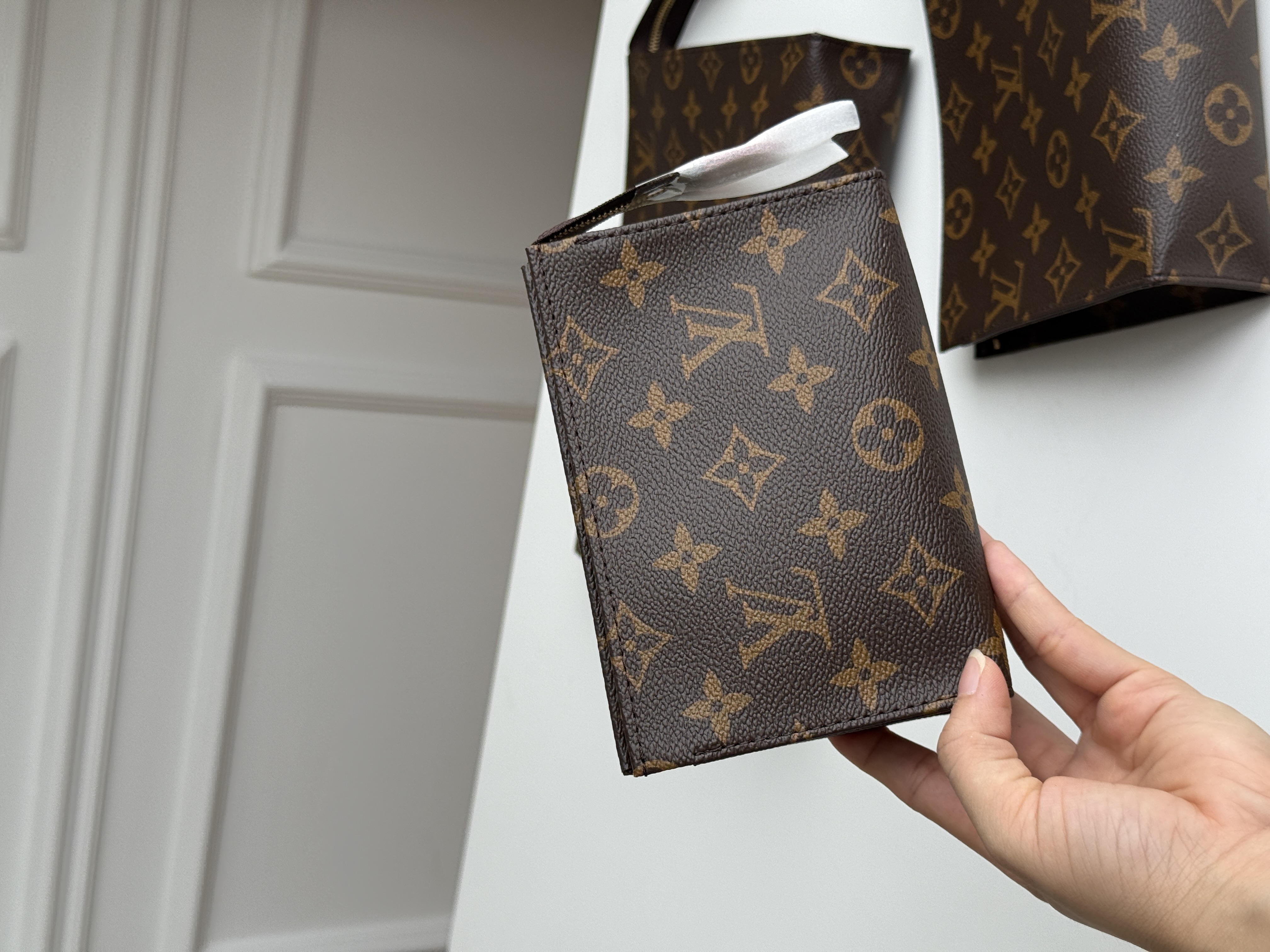 Louis Vuitton Toiletry Pouch 26