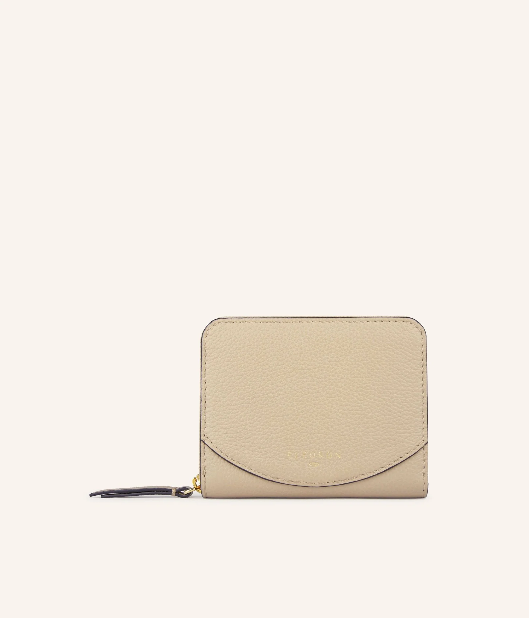 Ora Small | Sable