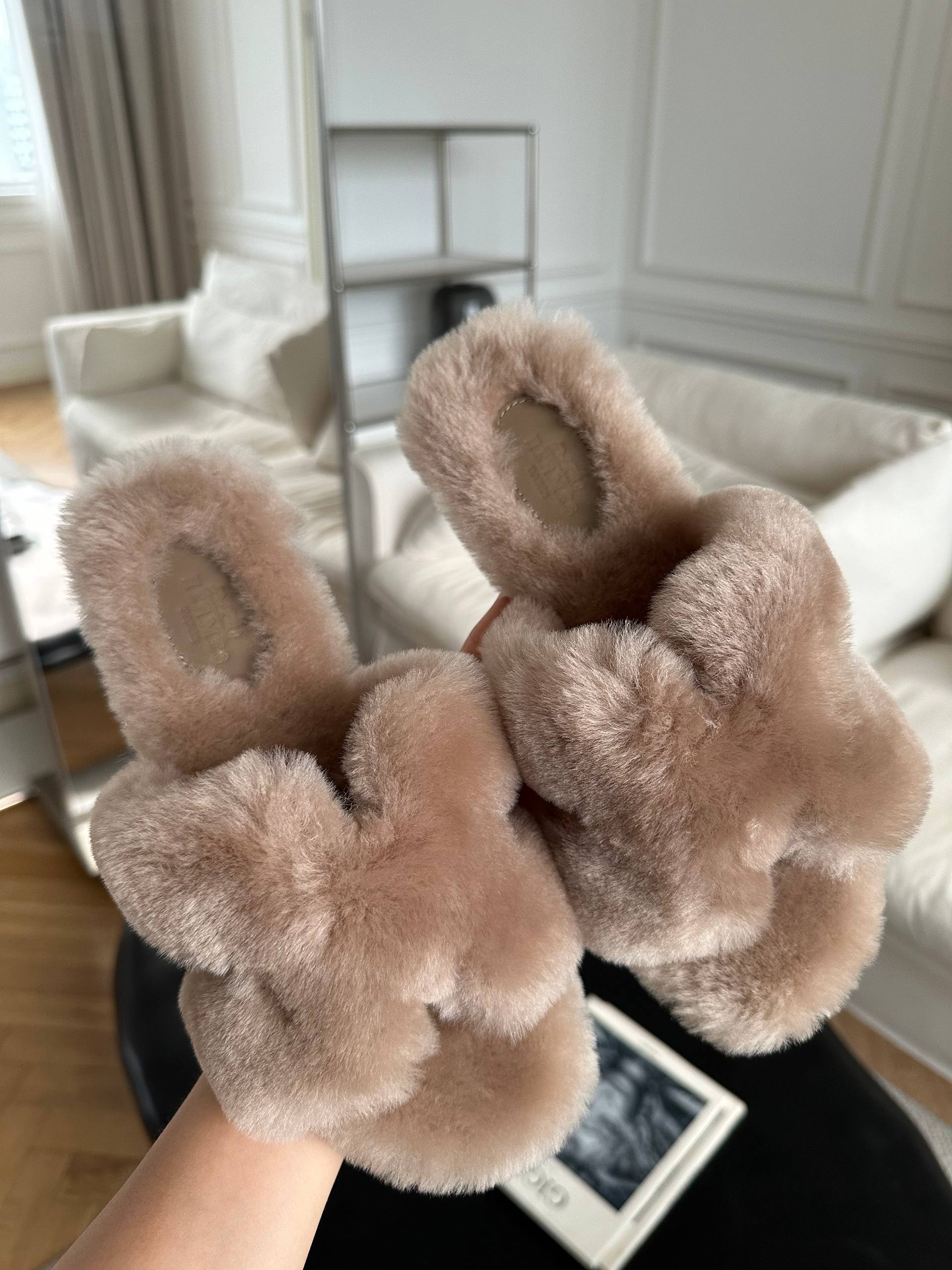 Hermès Chypre Shearling Fur Slippers