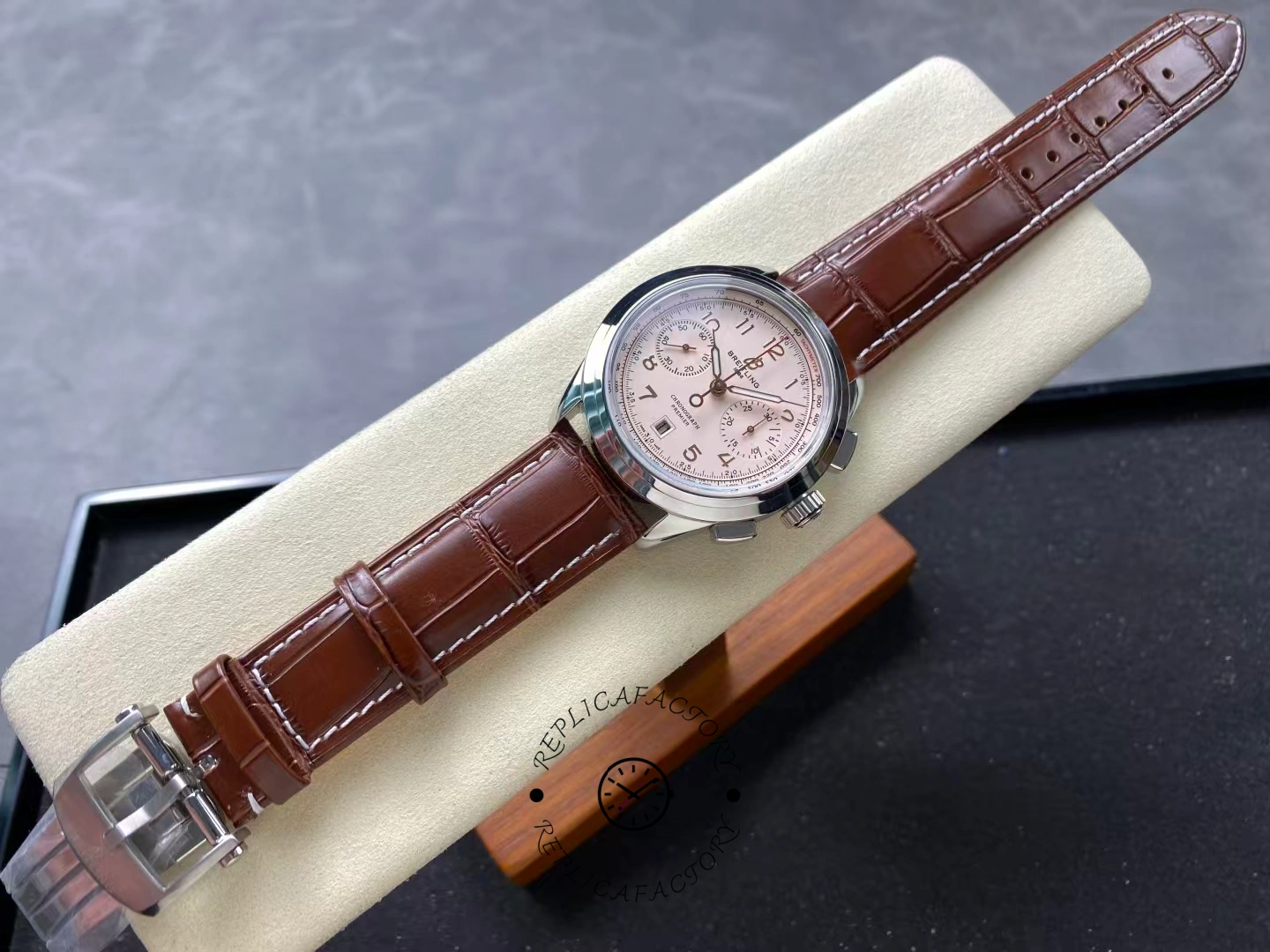 Breitling Premier B01 Chronograph 42 Automatic AB0145211G1P2 Replica Silver Dial