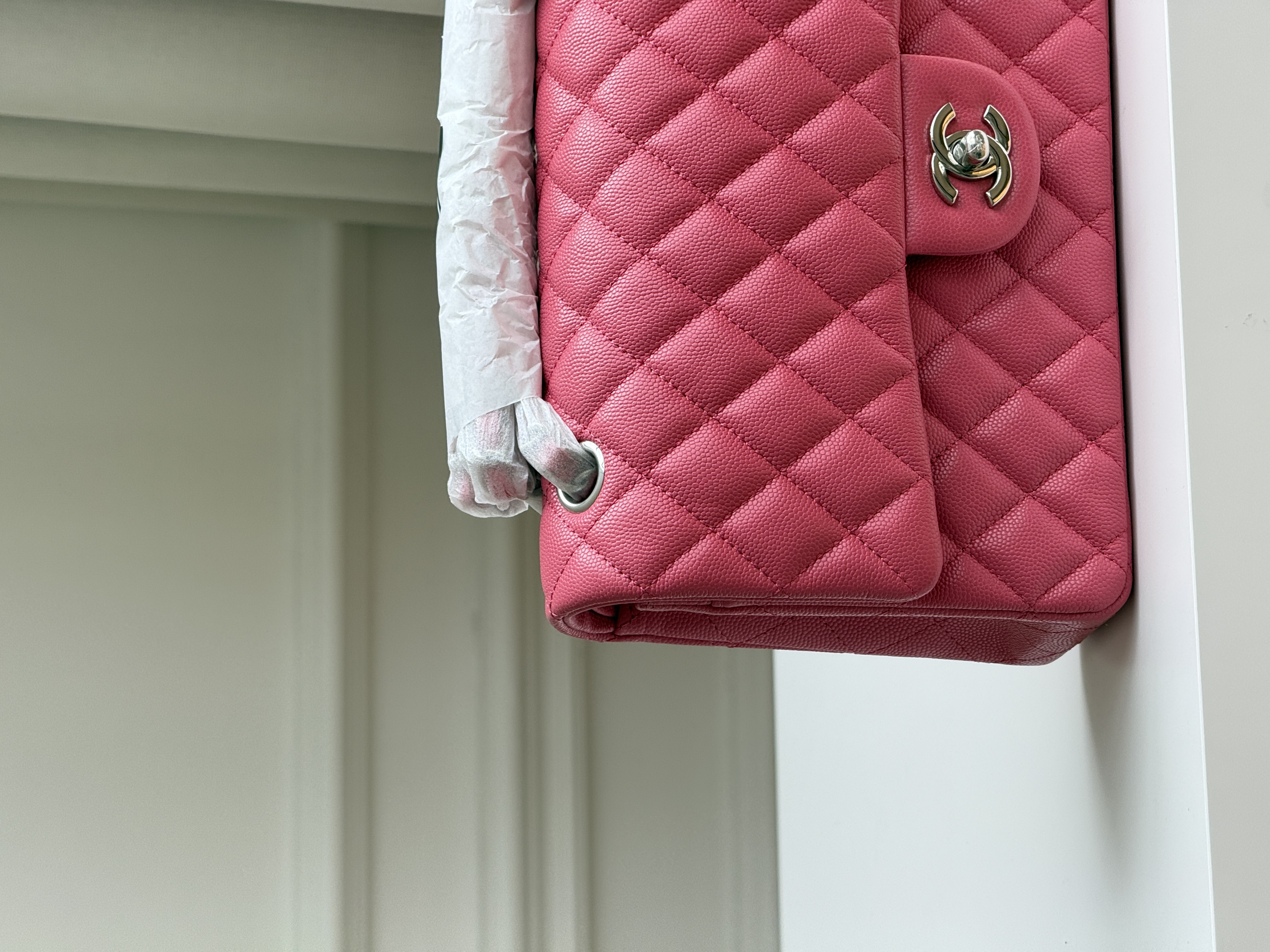 Chanel Medium Classic Flap Hot Pink Caviar Leather Diamond Quilt Silver Turn-Lock CC Chain Crossbody Bag