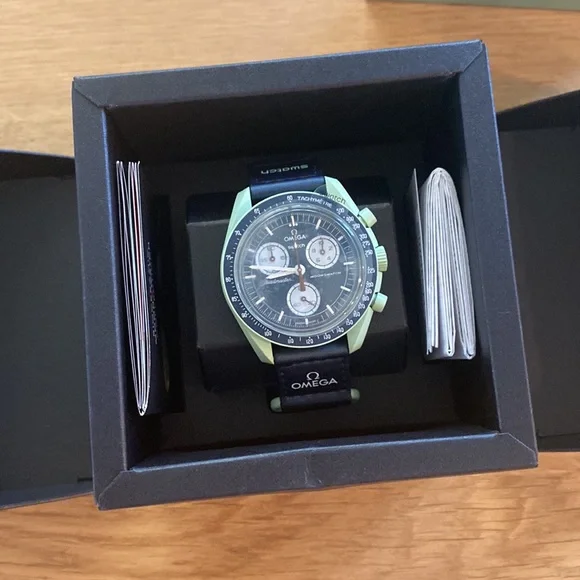 Swatch X Omega Bioceramic Moonswatch Mission To Earth SO33G100