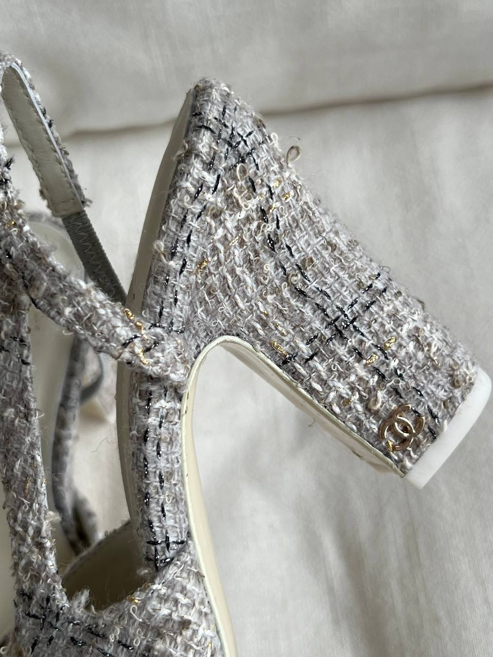 Chanel Grey Silver Tweed & Off-white Leather Slingback Block Heel Pumps