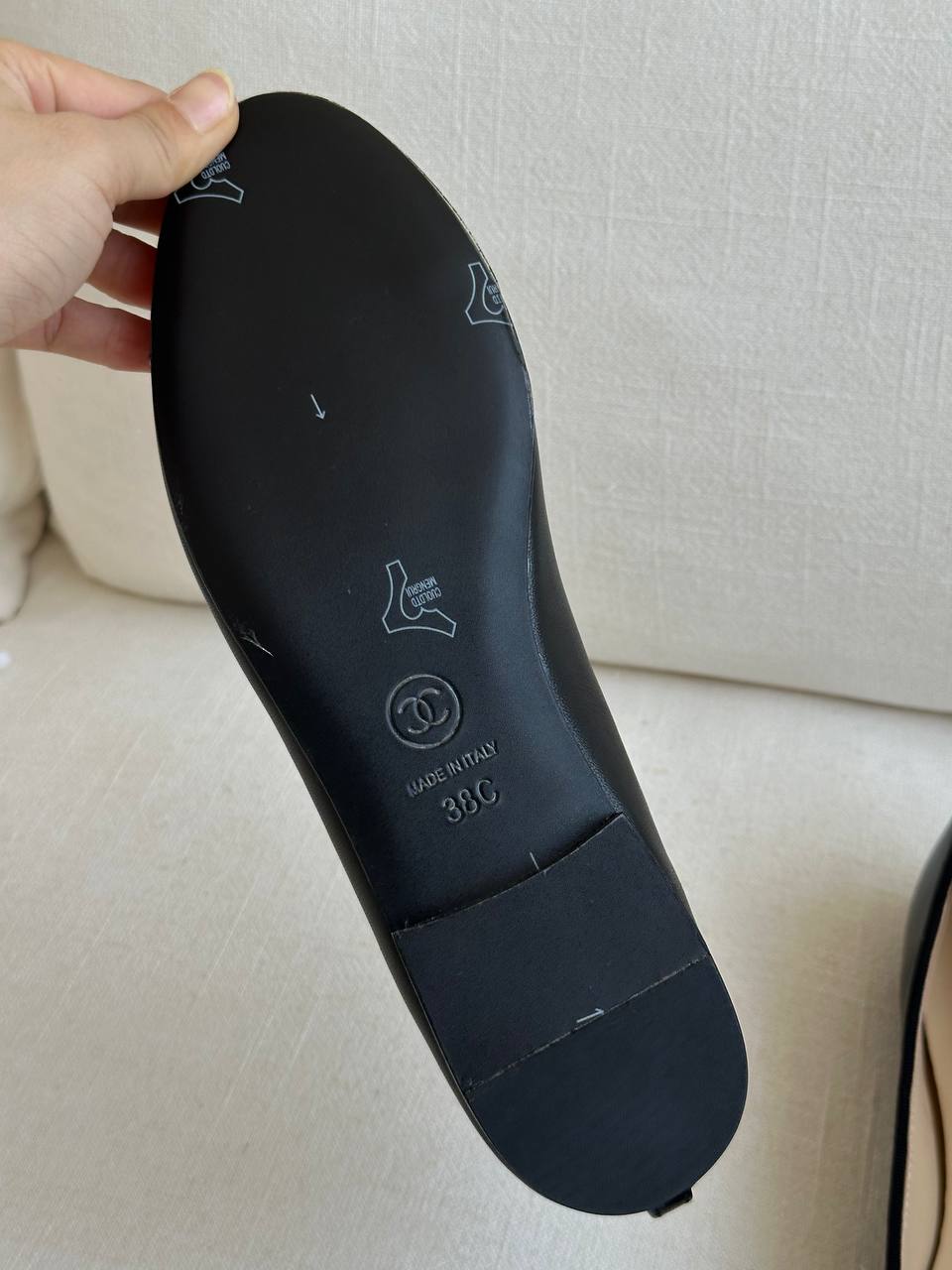 CHANEL Black Leather Patent Toe Bow CC Logo Flat Ballet Shoes