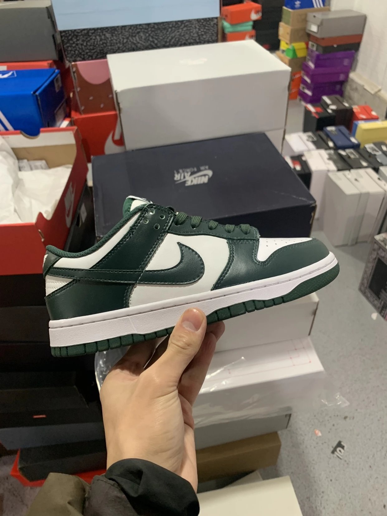 Nike Dunk Low Dark Green Color