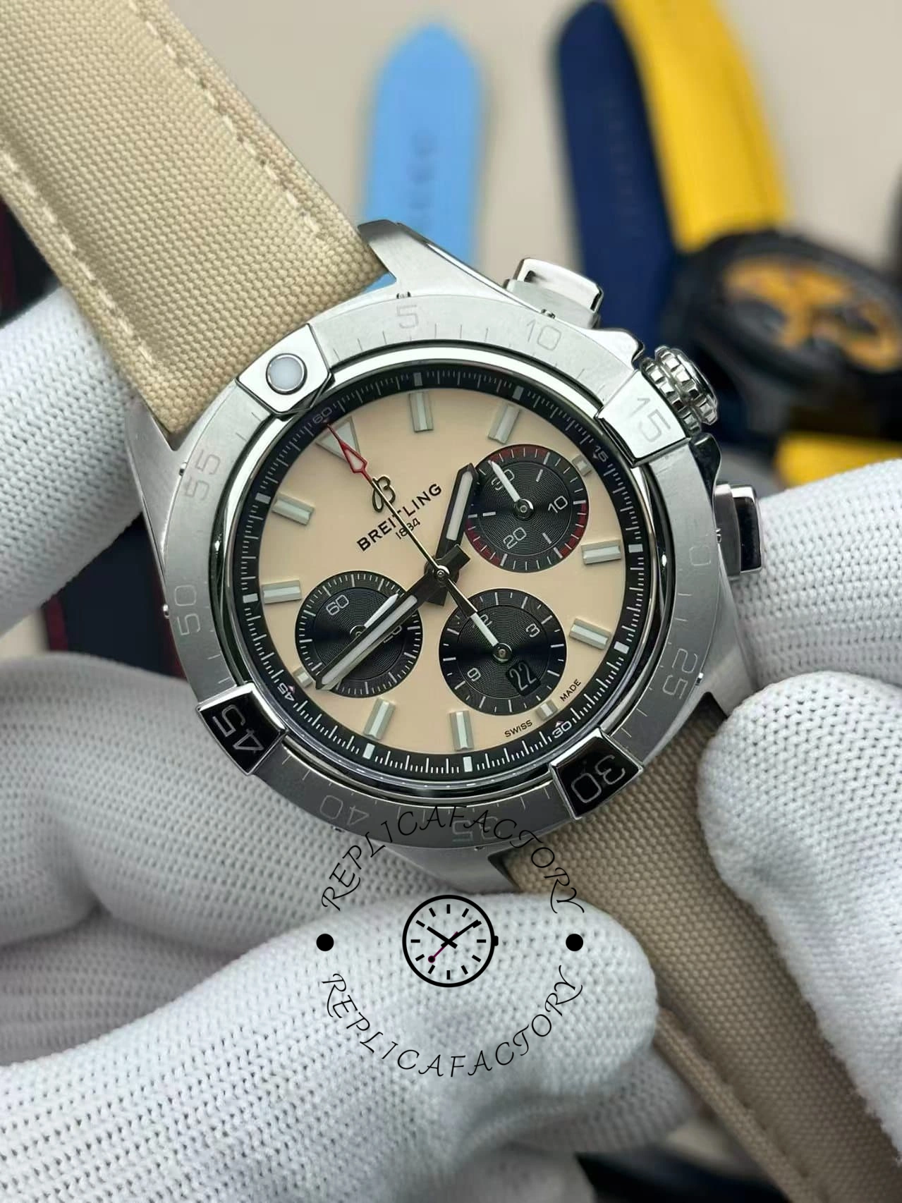 Breitling Avenger B01 Chronograph 44 Watch AB0147101A1X1 1:1 Clone Beige Dial