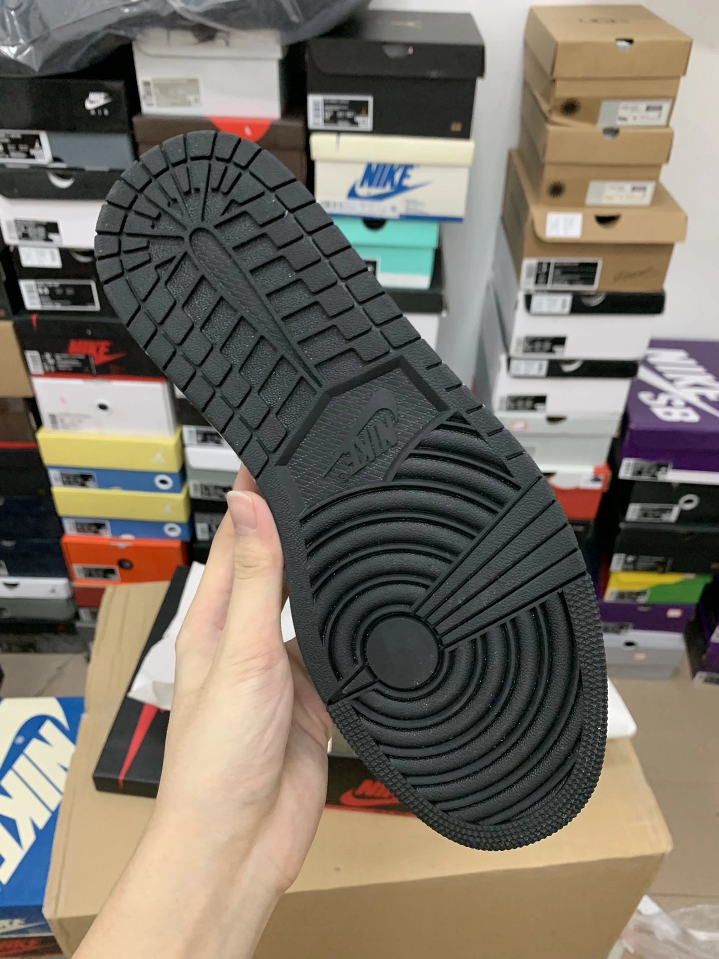 AJ 1 Retro Moca High Brown Color