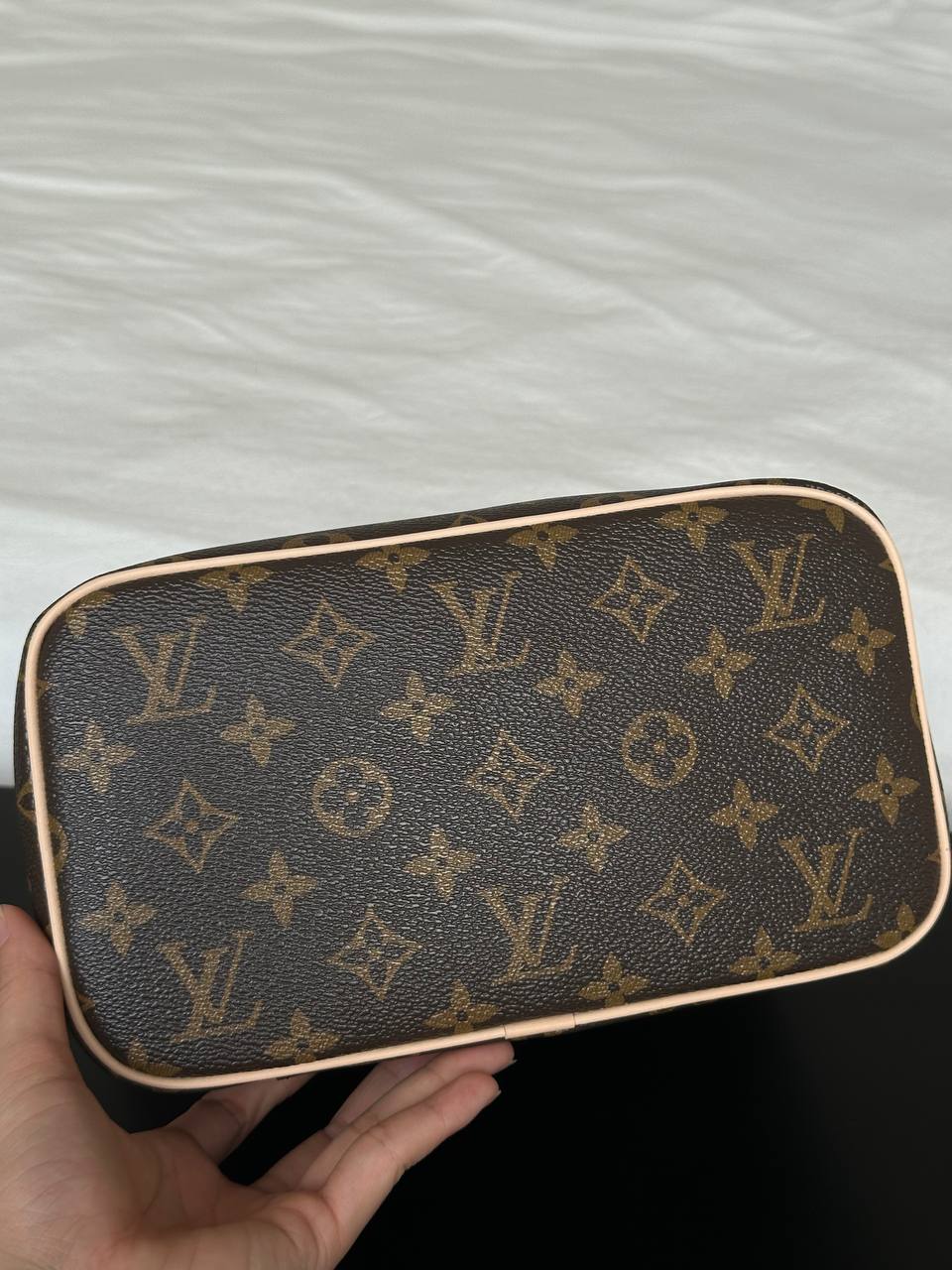 Louis Vuitton Monogram Canvas Handheld Cosmetic Vanity Case