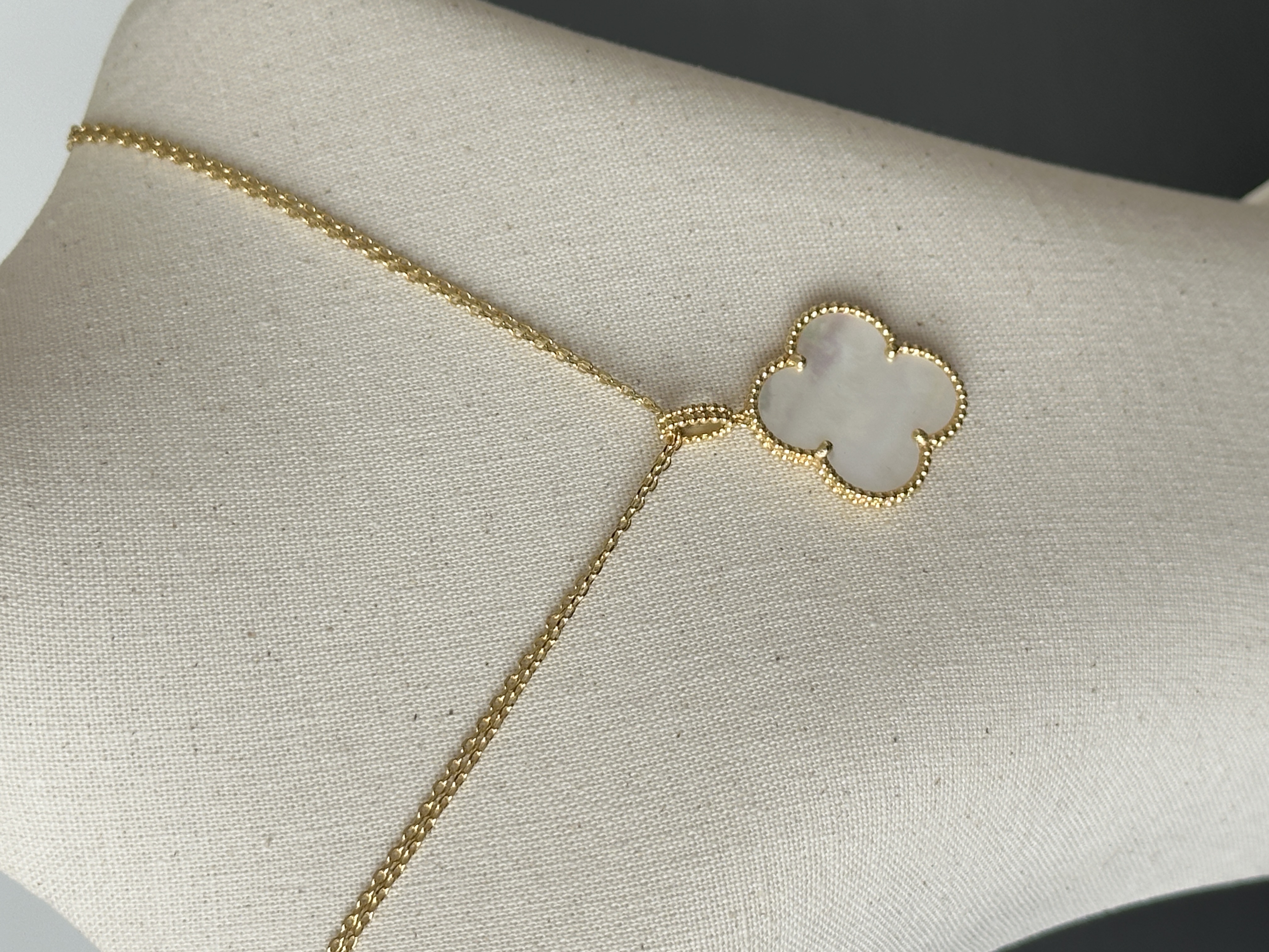 Van Cleef & Arpels Large White Mother of Pearl Four Leaf Clover Yellow Gold Necklace