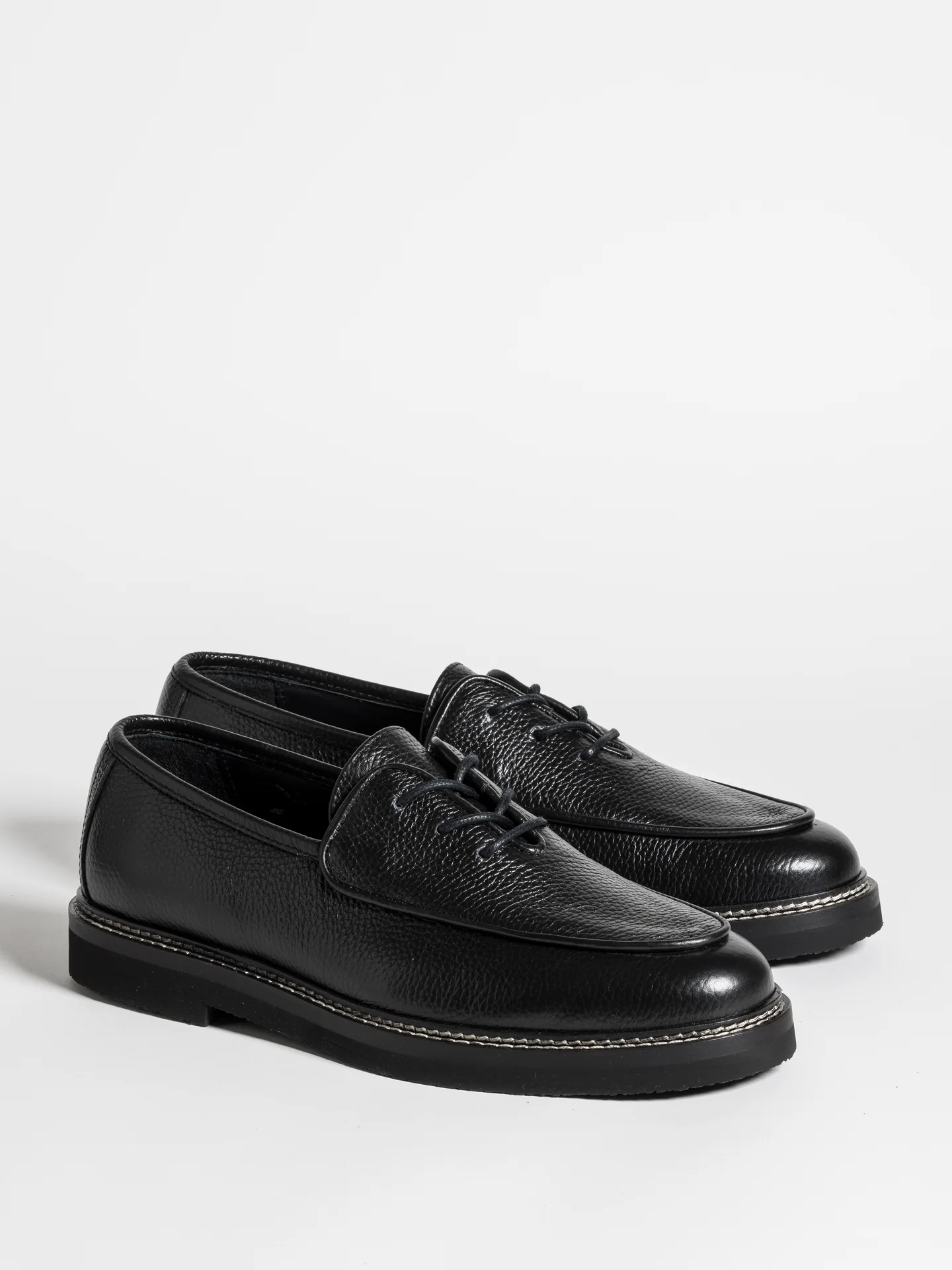 OLIVIER BLACK GRAINED